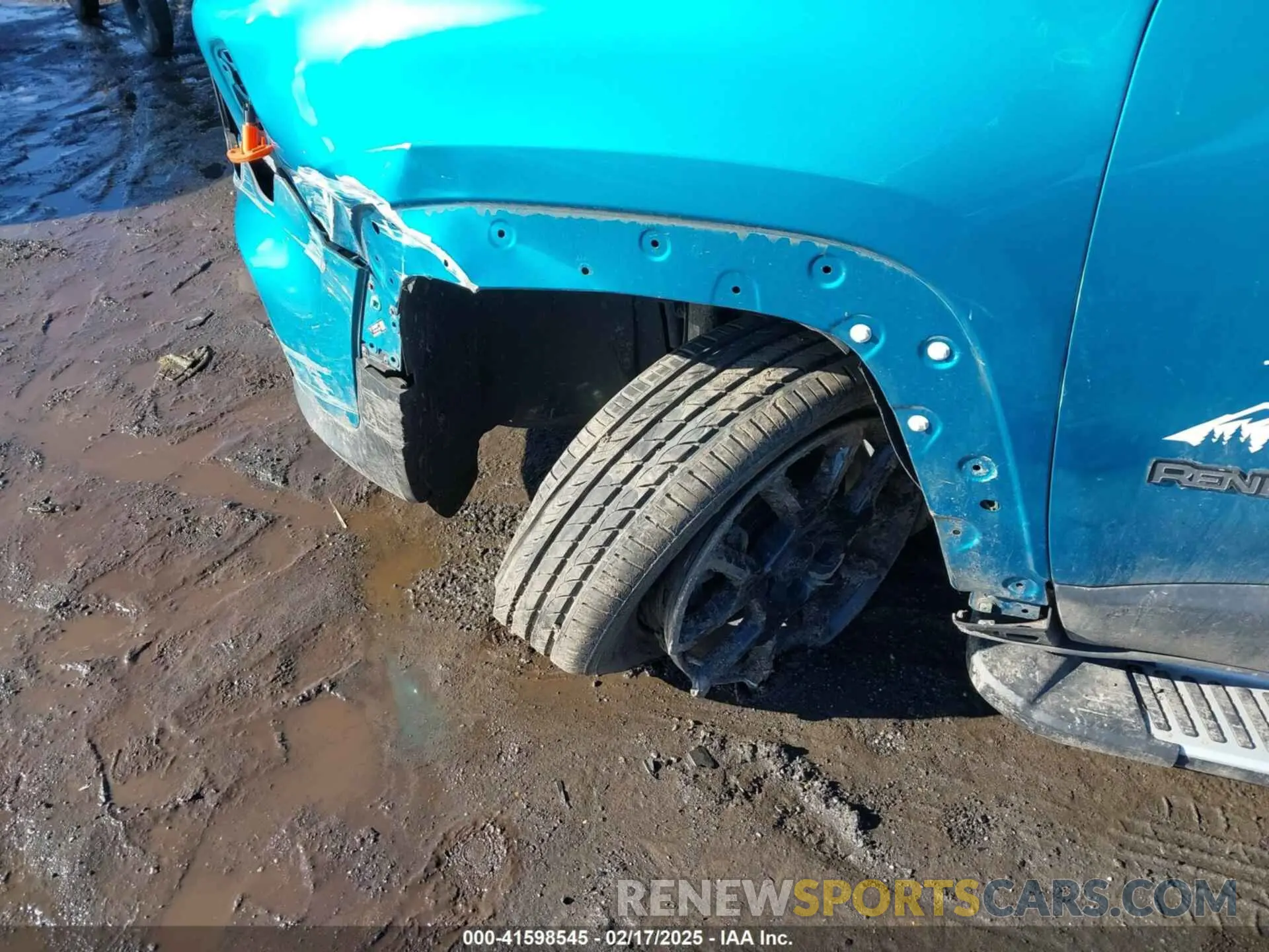 17 Фотография поврежденного автомобиля ZACNJBBBXLPM01385 JEEP RENEGADE 2020