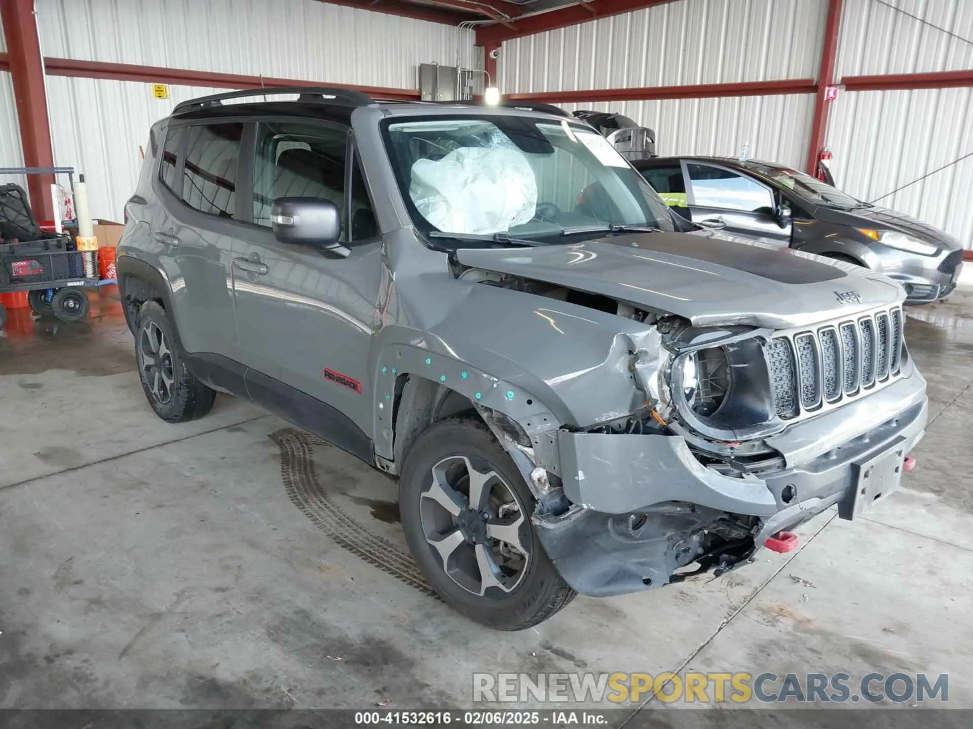 1 Photograph of a damaged car ZACNJBC14LPL92575 JEEP RENEGADE 2020