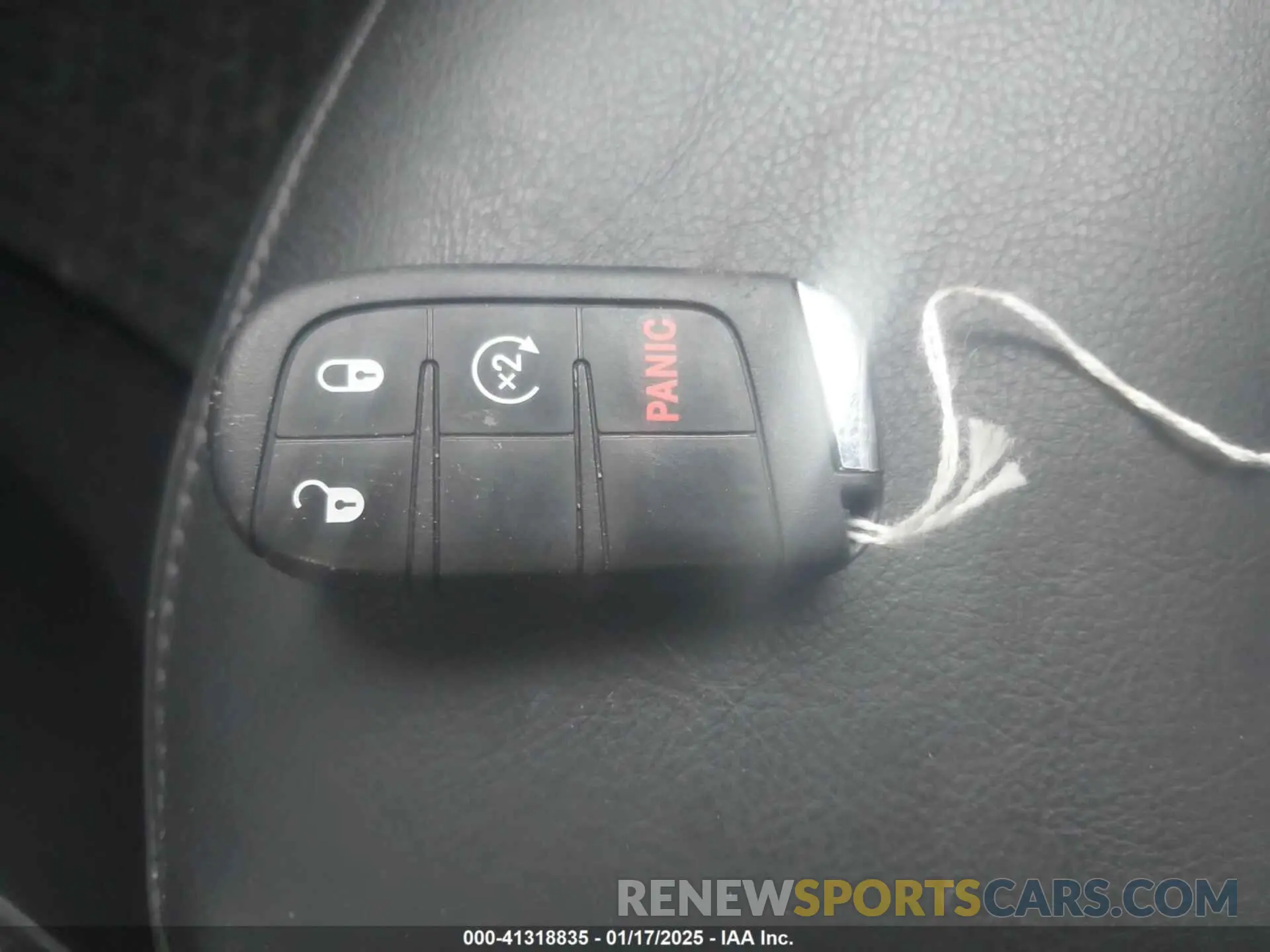 11 Photograph of a damaged car ZACNJBC16LPL35469 JEEP RENEGADE 2020
