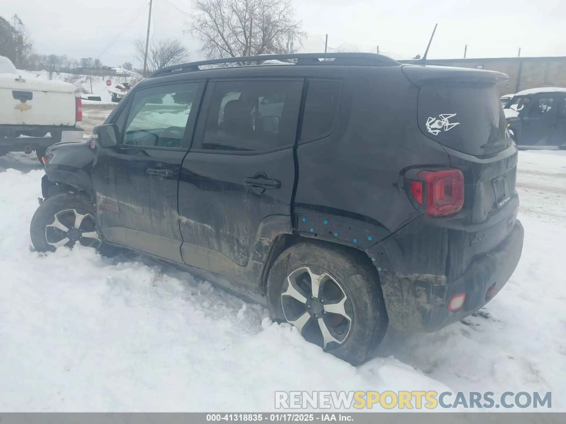 3 Photograph of a damaged car ZACNJBC16LPL35469 JEEP RENEGADE 2020