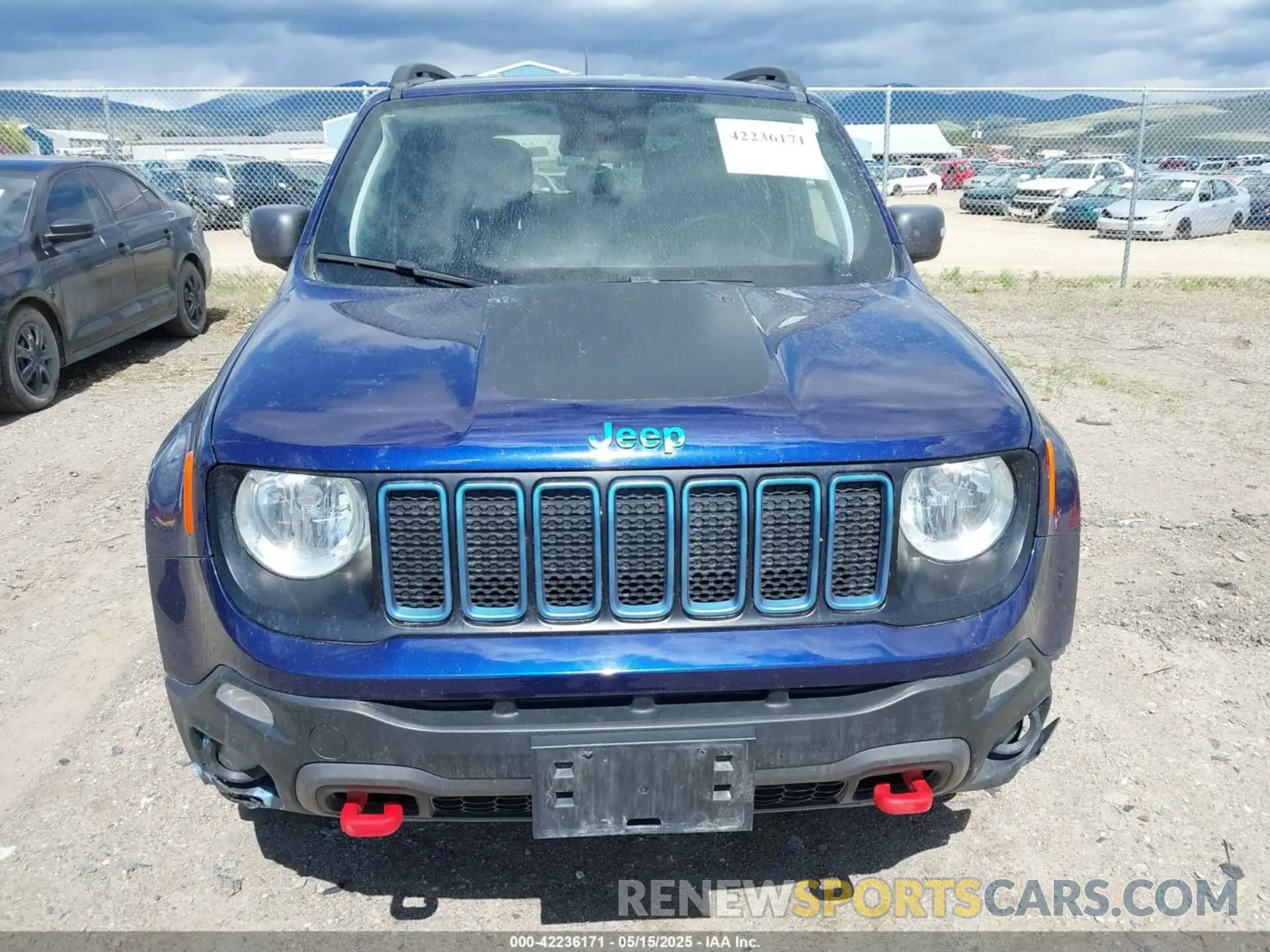 12 Photograph of a damaged car ZACNJBC16LPL78404 JEEP RENEGADE 2020