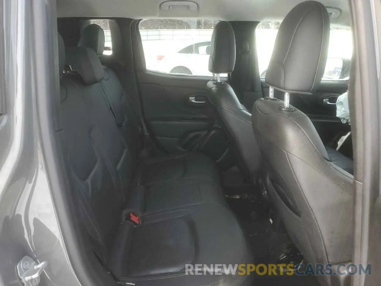 11 Photograph of a damaged car ZACNJBD16LPL76313 JEEP RENEGADE 2020