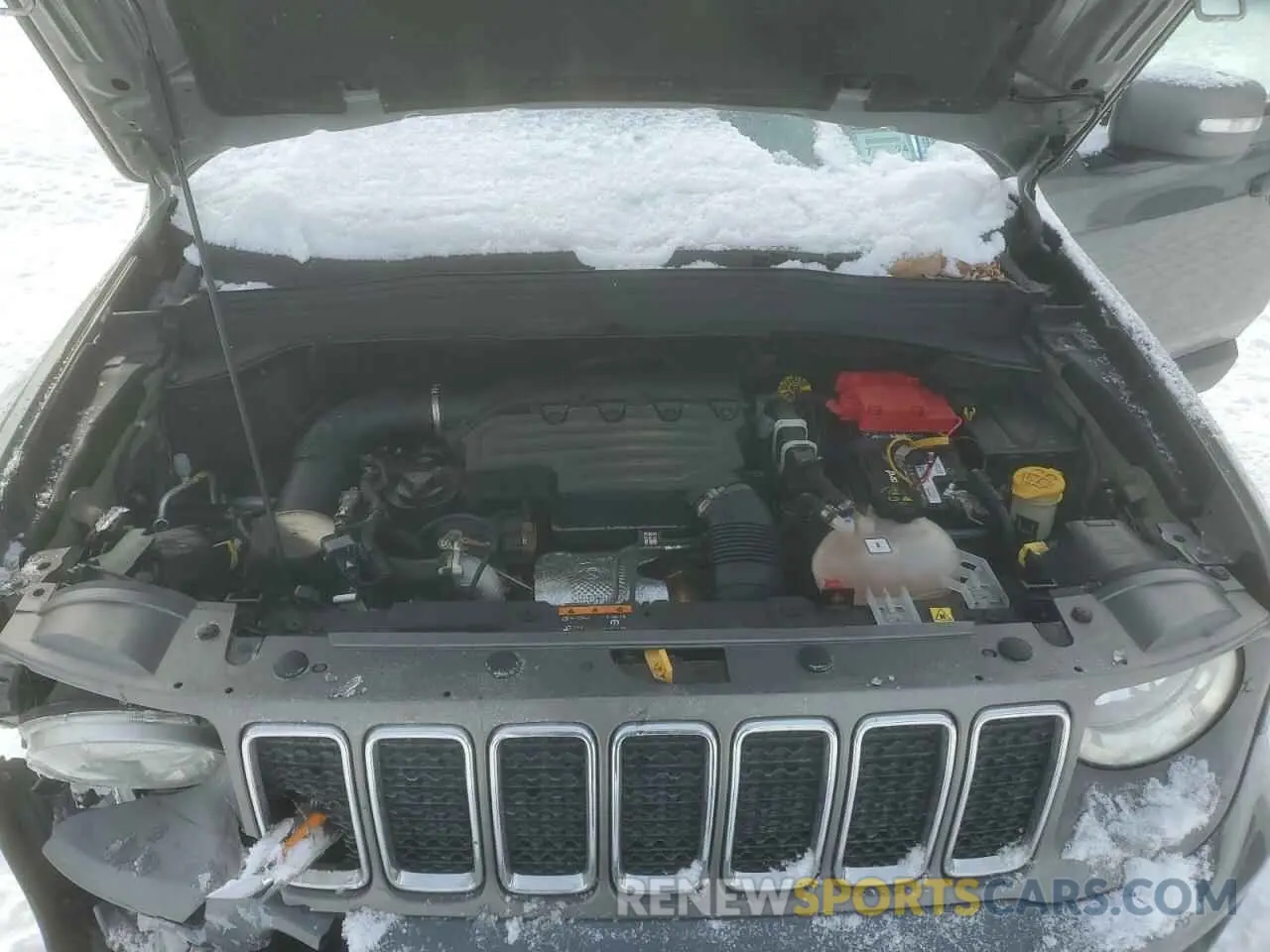 13 Photograph of a damaged car ZACNJBD16LPL76313 JEEP RENEGADE 2020