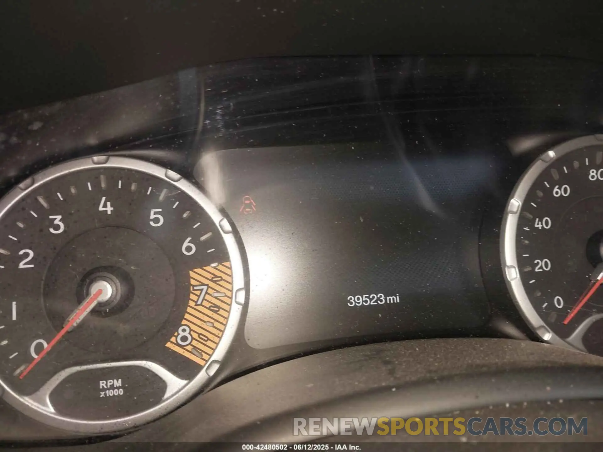 15 Photograph of a damaged car ZACNJBD16LPM13909 JEEP RENEGADE 2020