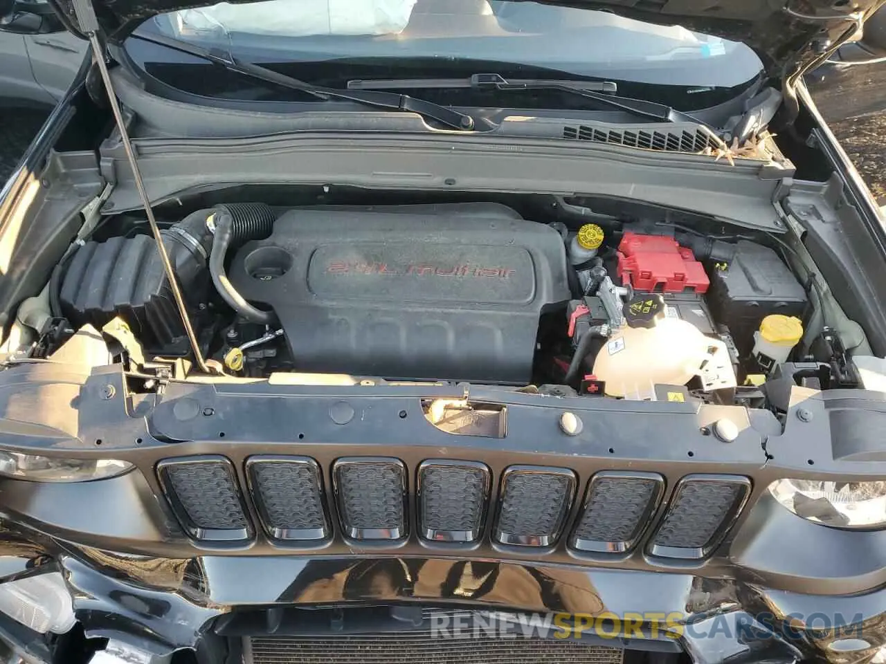 13 Фотография поврежденного автомобиля ZACNJCAB8MPM18162 JEEP RENEGADE 2021