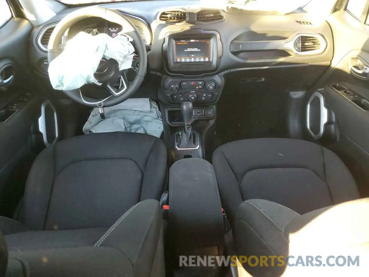 8 Фотография поврежденного автомобиля ZACNJCAB8MPM18162 JEEP RENEGADE 2021