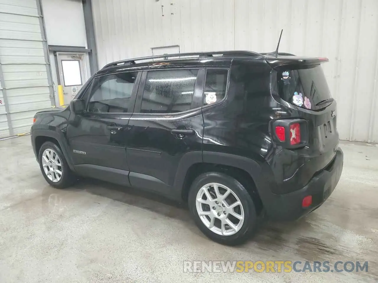 2 Фотография поврежденного автомобиля ZACNJCAB8MPM33955 JEEP RENEGADE 2021