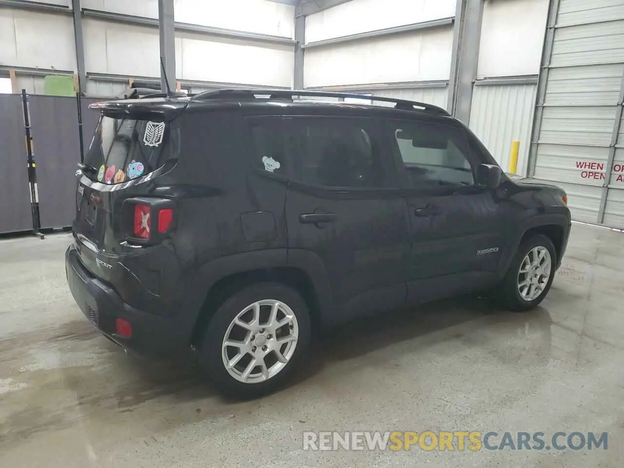 3 Фотография поврежденного автомобиля ZACNJCAB8MPM33955 JEEP RENEGADE 2021