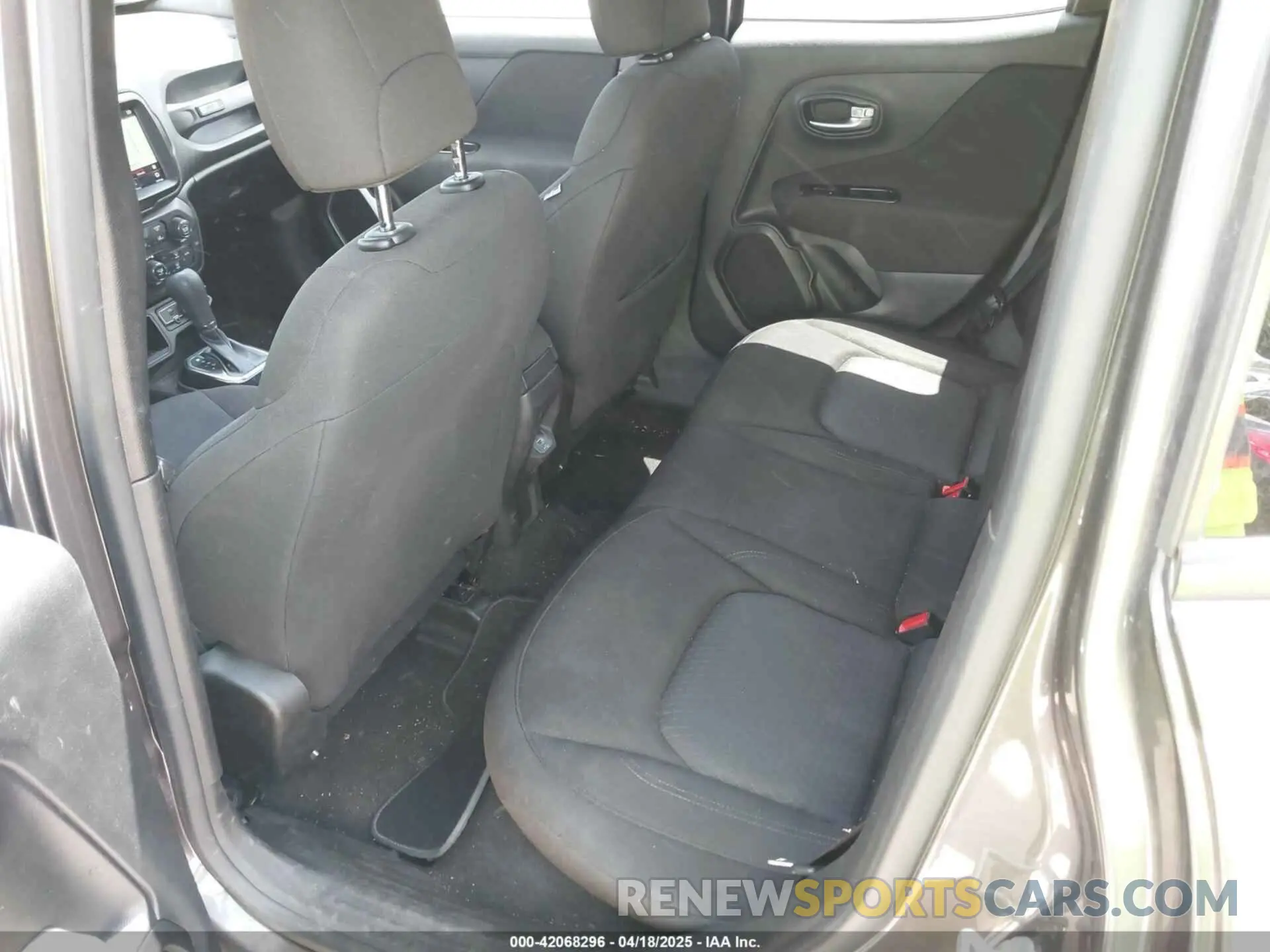 8 Photograph of a damaged car ZACNJCB13MPM31844 JEEP RENEGADE 2021