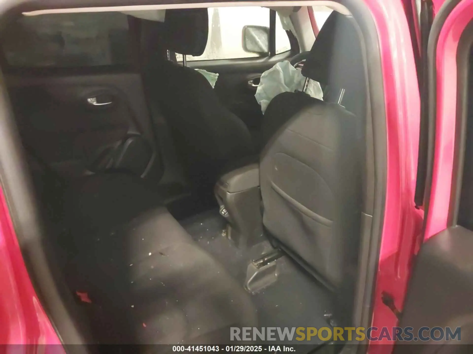 8 Photograph of a damaged car ZACNJCBB0MPM36606 JEEP RENEGADE 2021