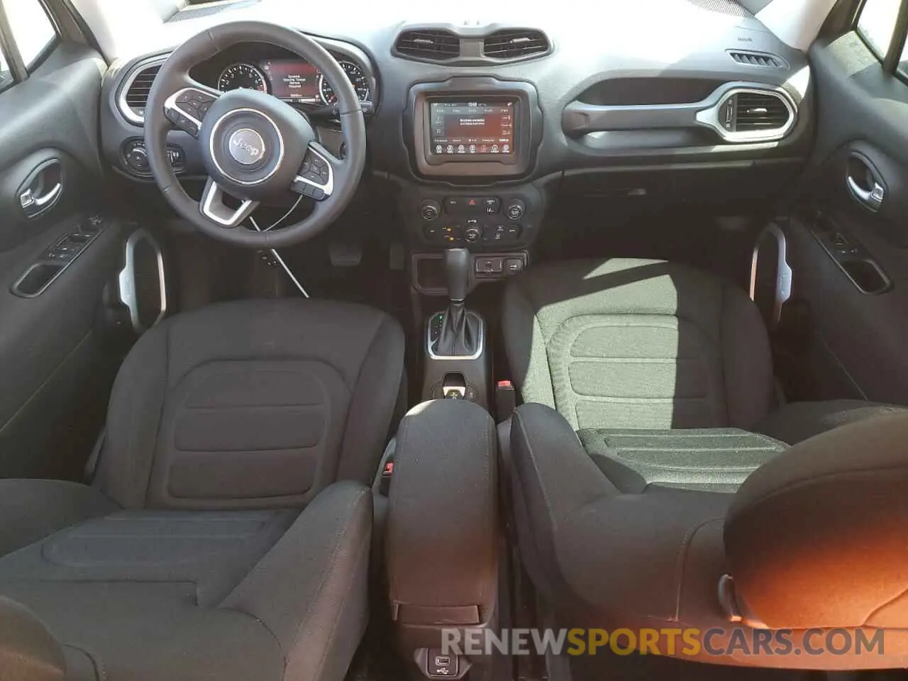 8 Фотография поврежденного автомобиля ZACNJCBB3MPM33876 JEEP RENEGADE 2021
