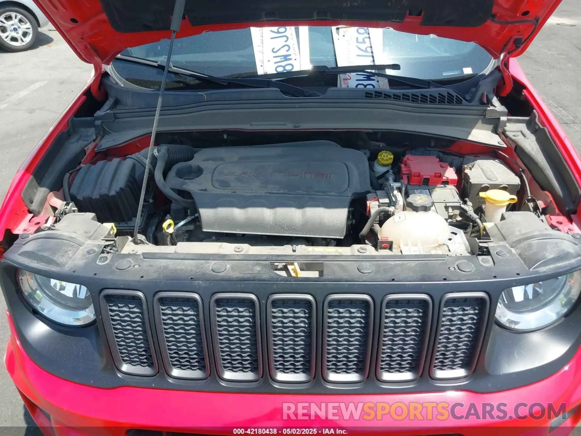 10 Photograph of a damaged car ZACNJCBB4MPM32798 JEEP RENEGADE 2021