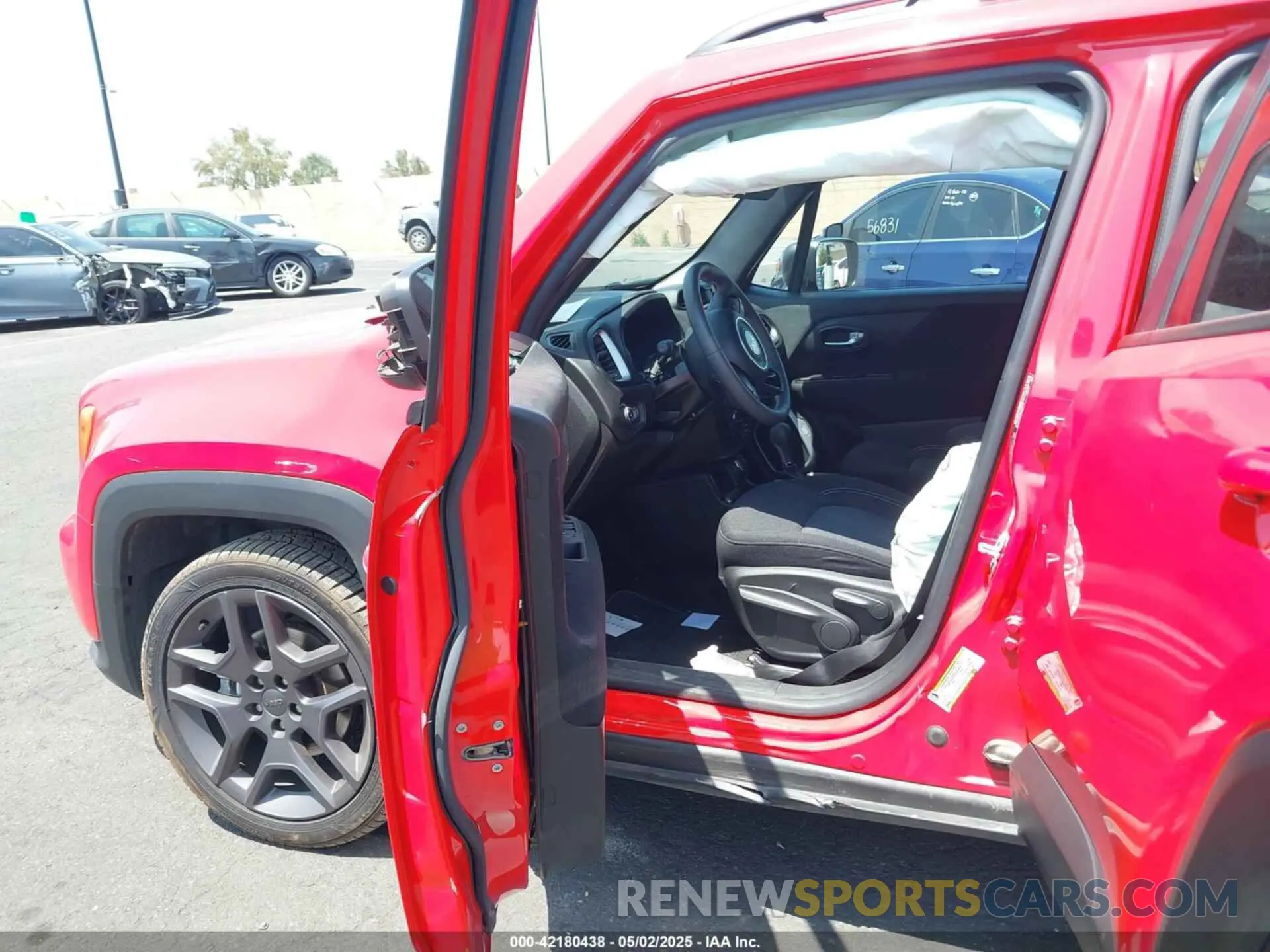 5 Photograph of a damaged car ZACNJCBB4MPM32798 JEEP RENEGADE 2021