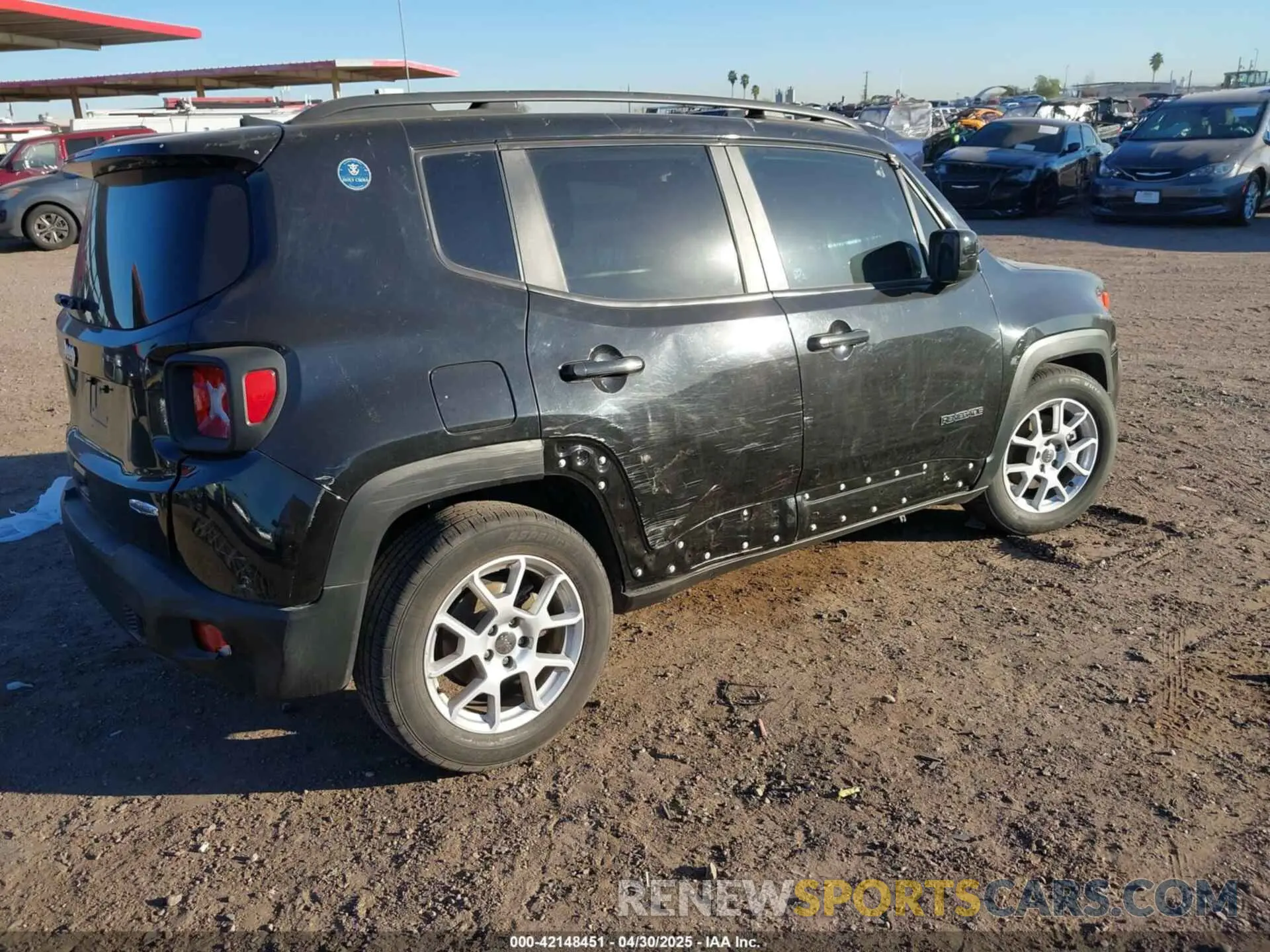 4 Photograph of a damaged car ZACNJCBB7MPN23127 JEEP RENEGADE 2021