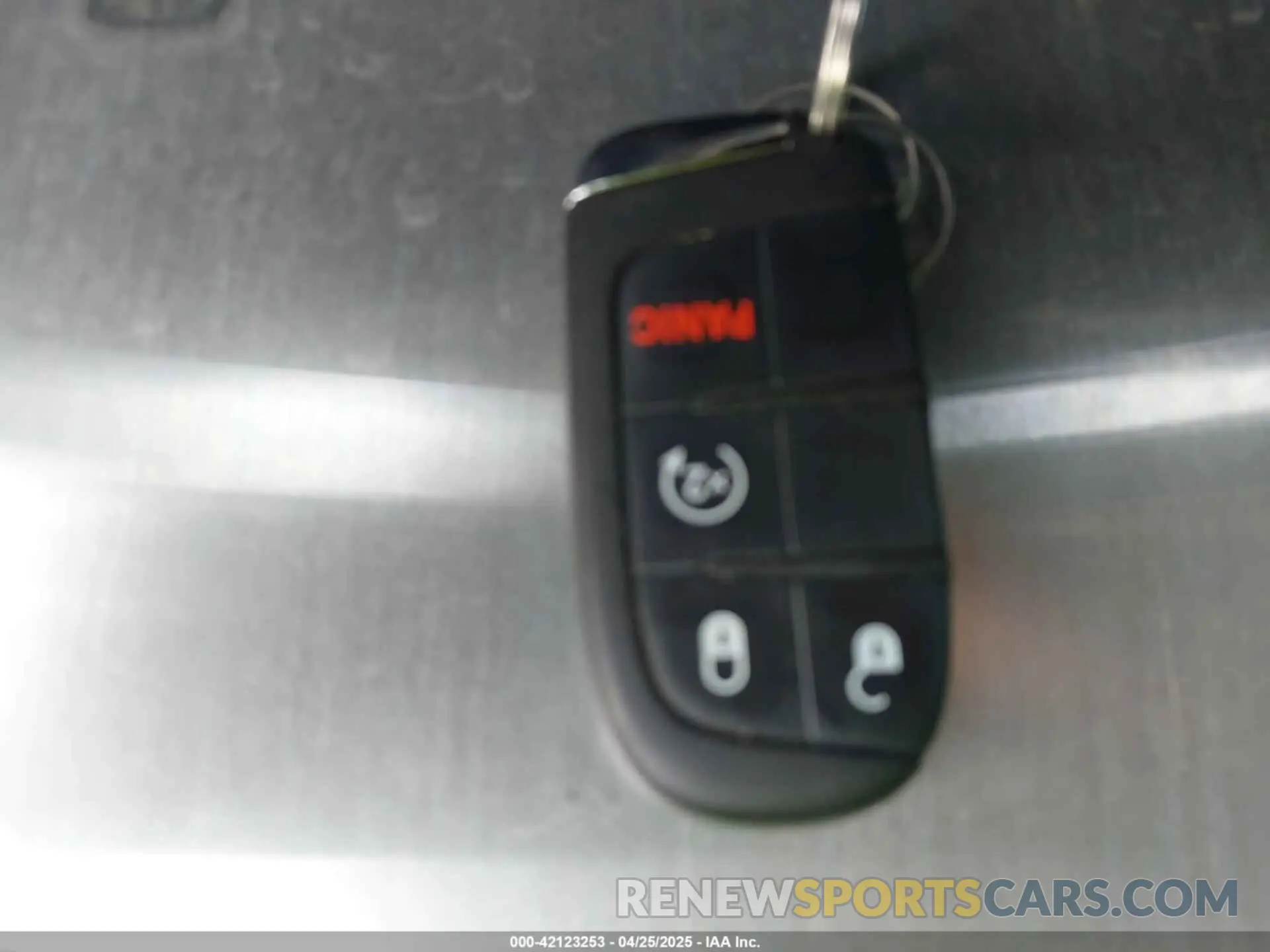 11 Photograph of a damaged car ZACNJCBB8MPM36868 JEEP RENEGADE 2021