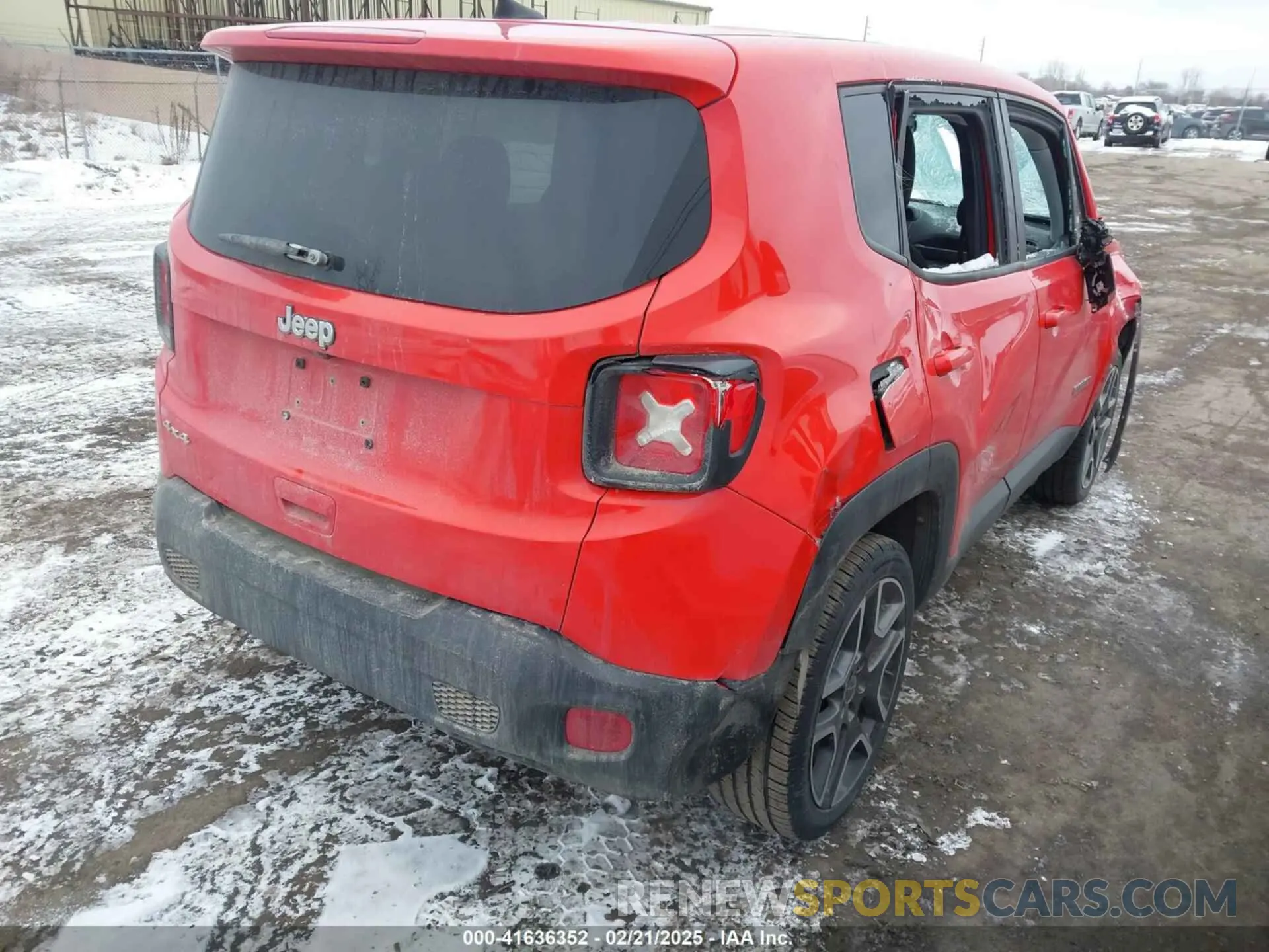 4 Photograph of a damaged car ZACNJDAB1MPM21927 JEEP RENEGADE 2021