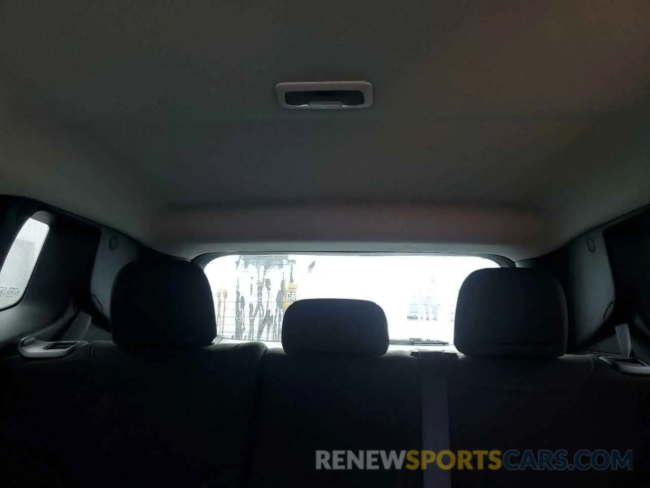10 Photograph of a damaged car ZACNJDAB4MPM38964 JEEP RENEGADE 2021