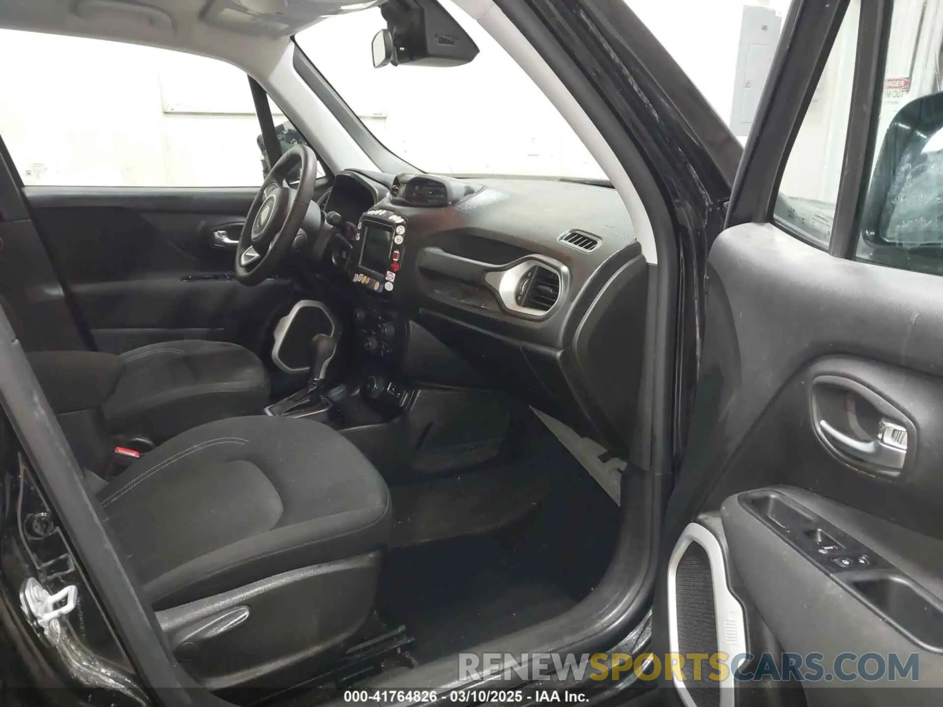 5 Фотография поврежденного автомобиля ZACNJDAB4MPN34884 JEEP RENEGADE 2021