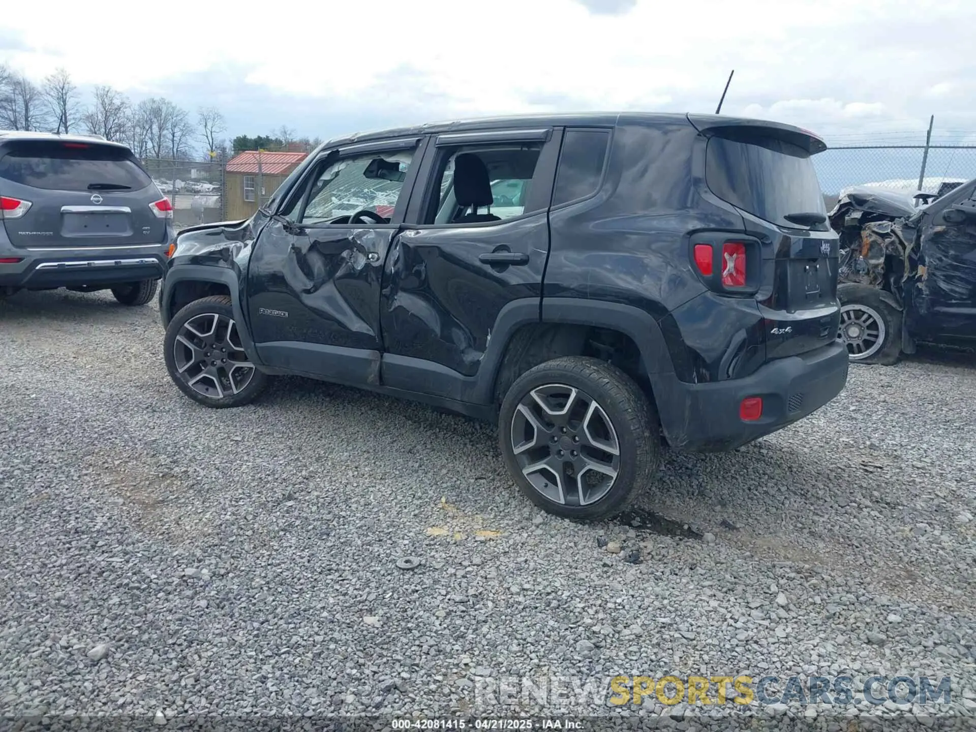 3 Photograph of a damaged car ZACNJDAB7MPM31877 JEEP RENEGADE 2021