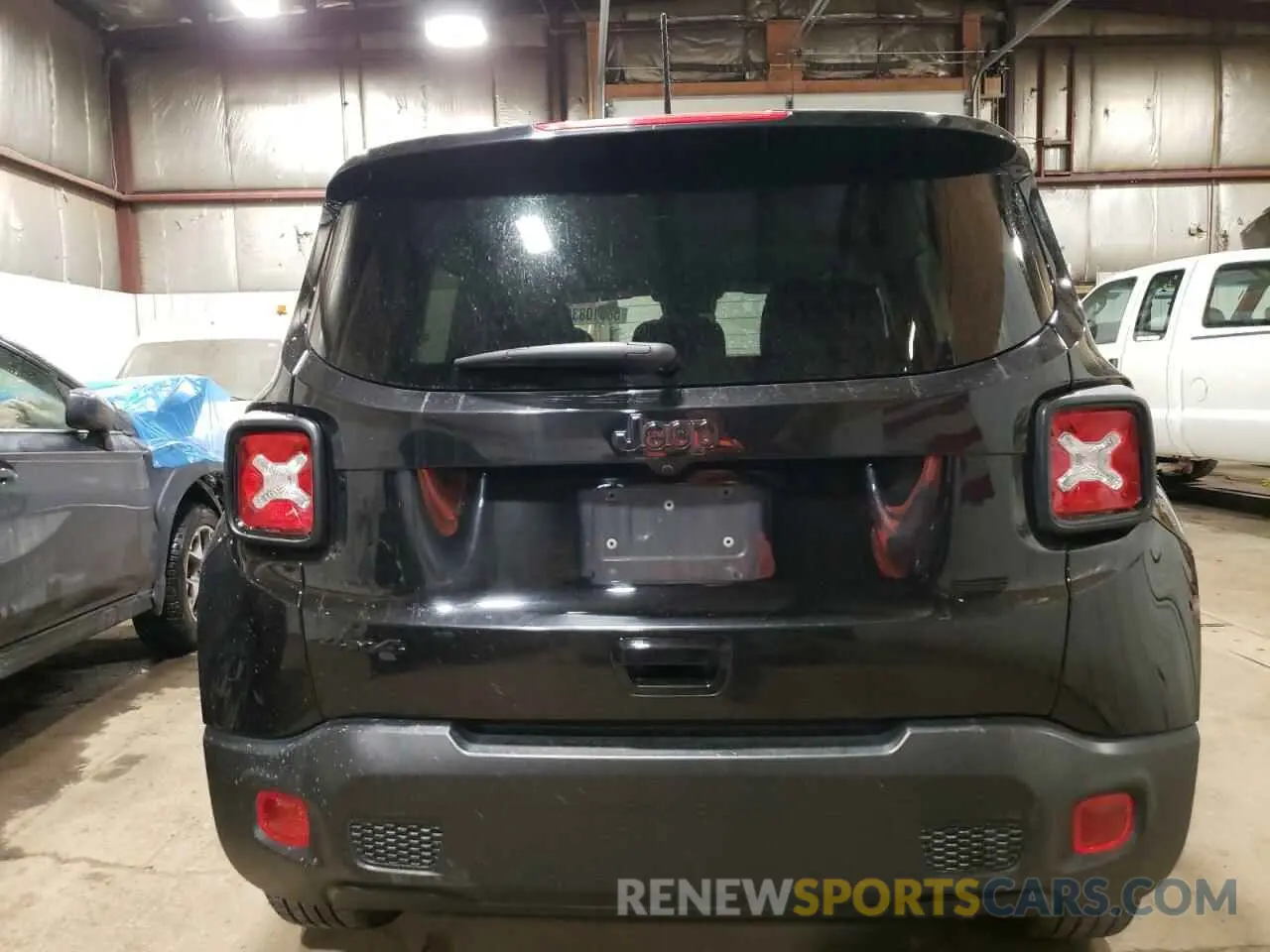 6 Photograph of a damaged car ZACNJDAB8MPM23643 JEEP RENEGADE 2021