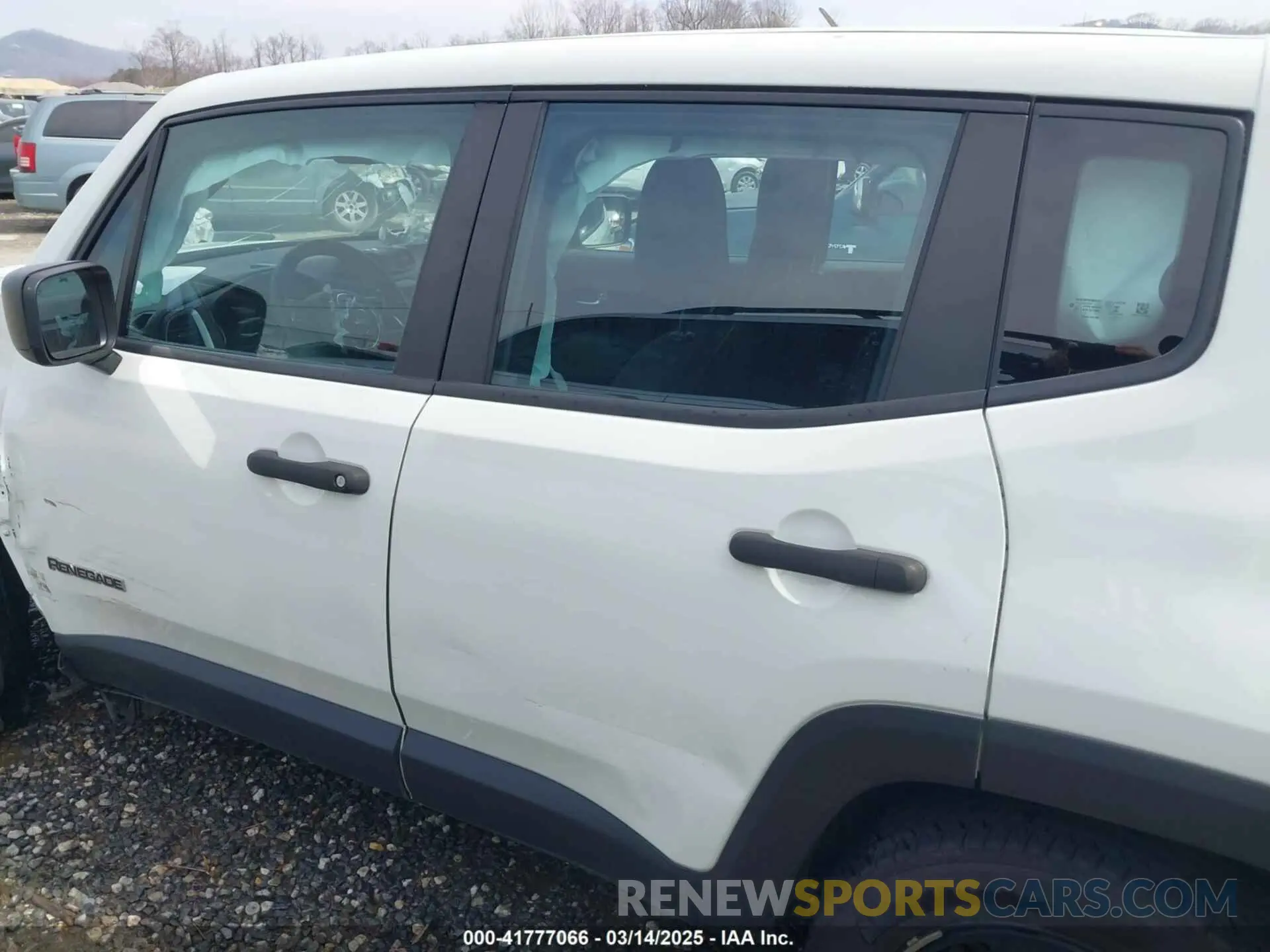 15 Photograph of a damaged car ZACNJDAB9MPM41519 JEEP RENEGADE 2021