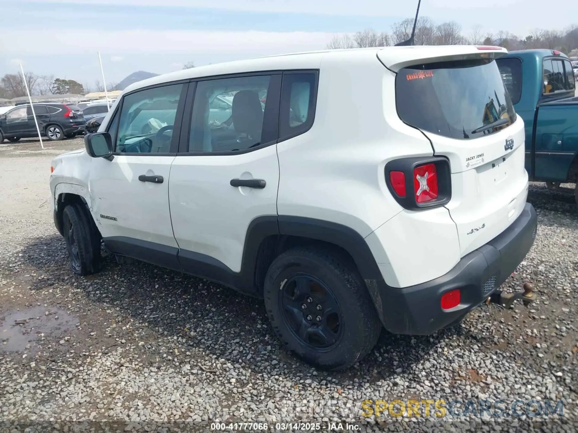 3 Photograph of a damaged car ZACNJDAB9MPM41519 JEEP RENEGADE 2021