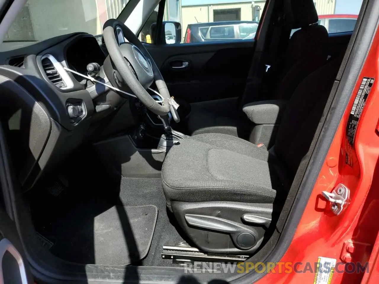 7 Фотография поврежденного автомобиля ZACNJDABXMPN09892 JEEP RENEGADE 2021
