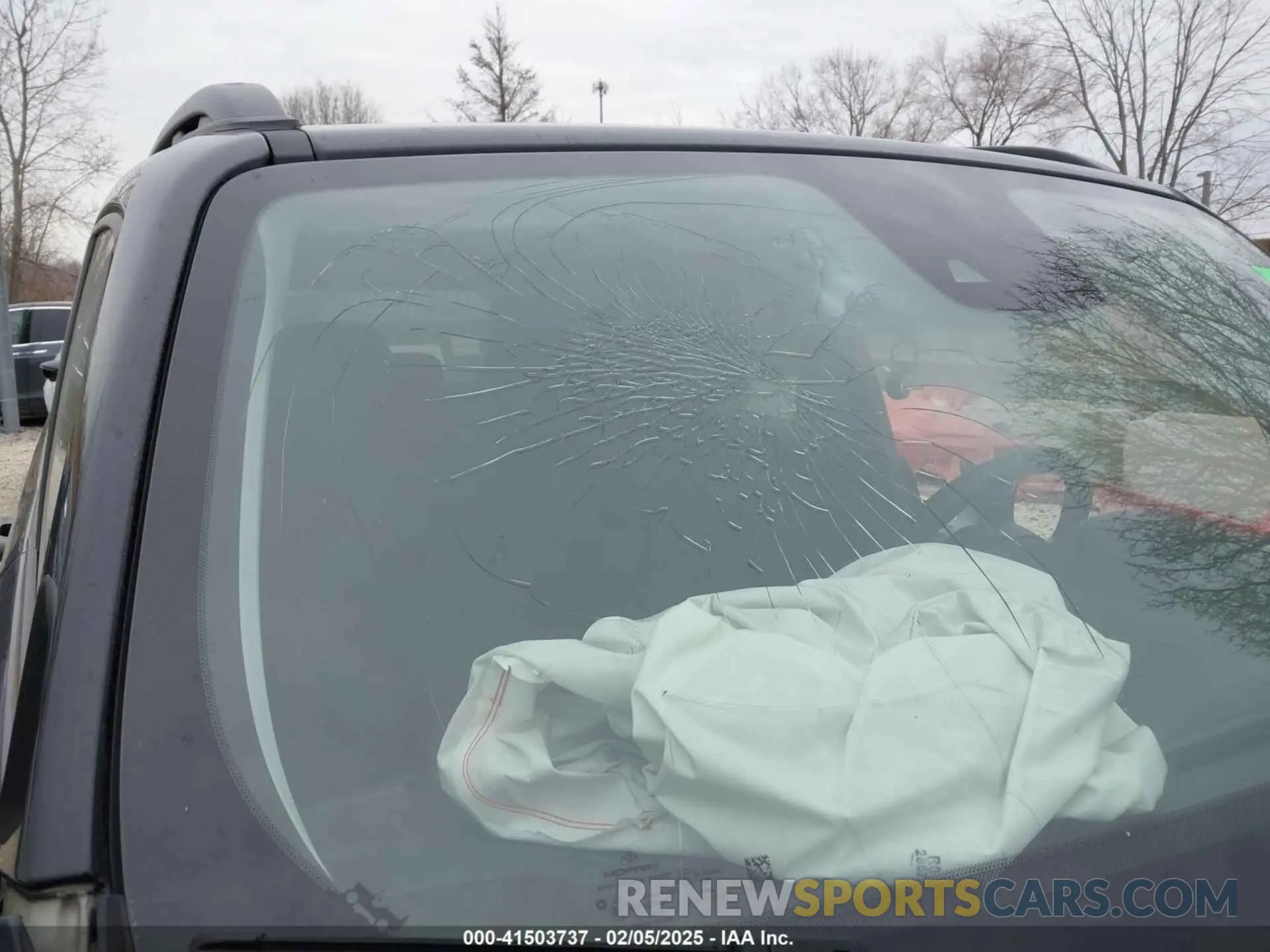 20 Фотография поврежденного автомобиля ZACNJDB16MPN32088 JEEP RENEGADE 2021