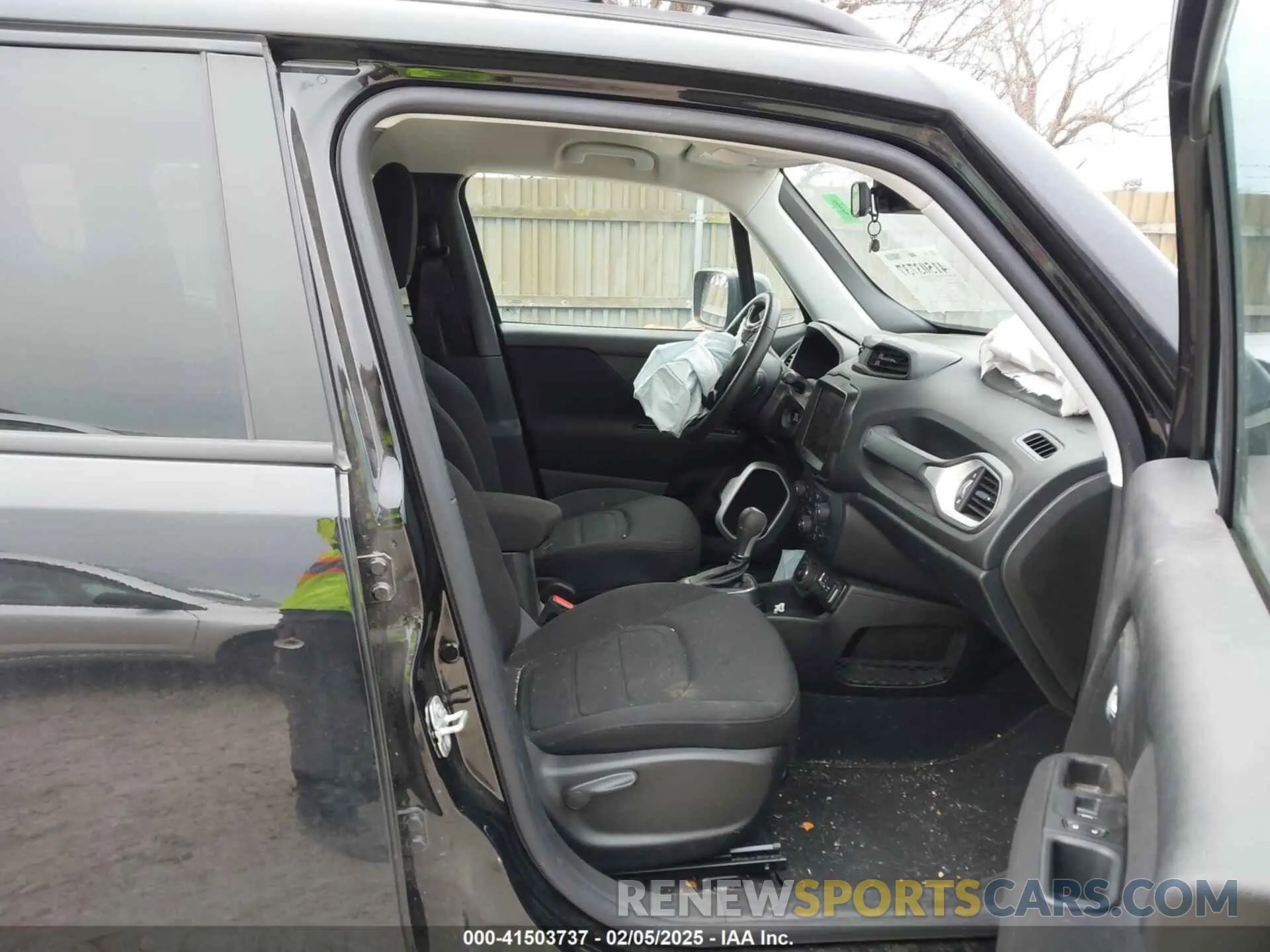 5 Фотография поврежденного автомобиля ZACNJDB16MPN32088 JEEP RENEGADE 2021