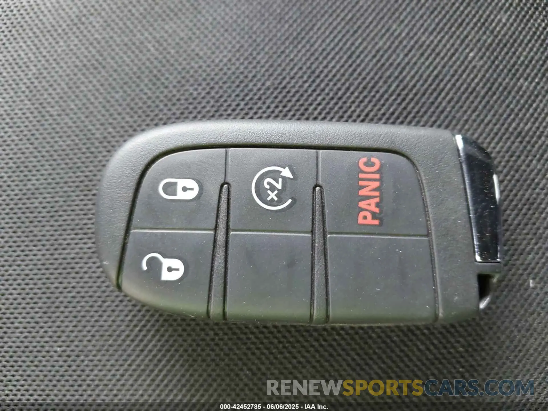 11 Фотография поврежденного автомобиля ZACNJDB17MPM29388 JEEP RENEGADE 2021