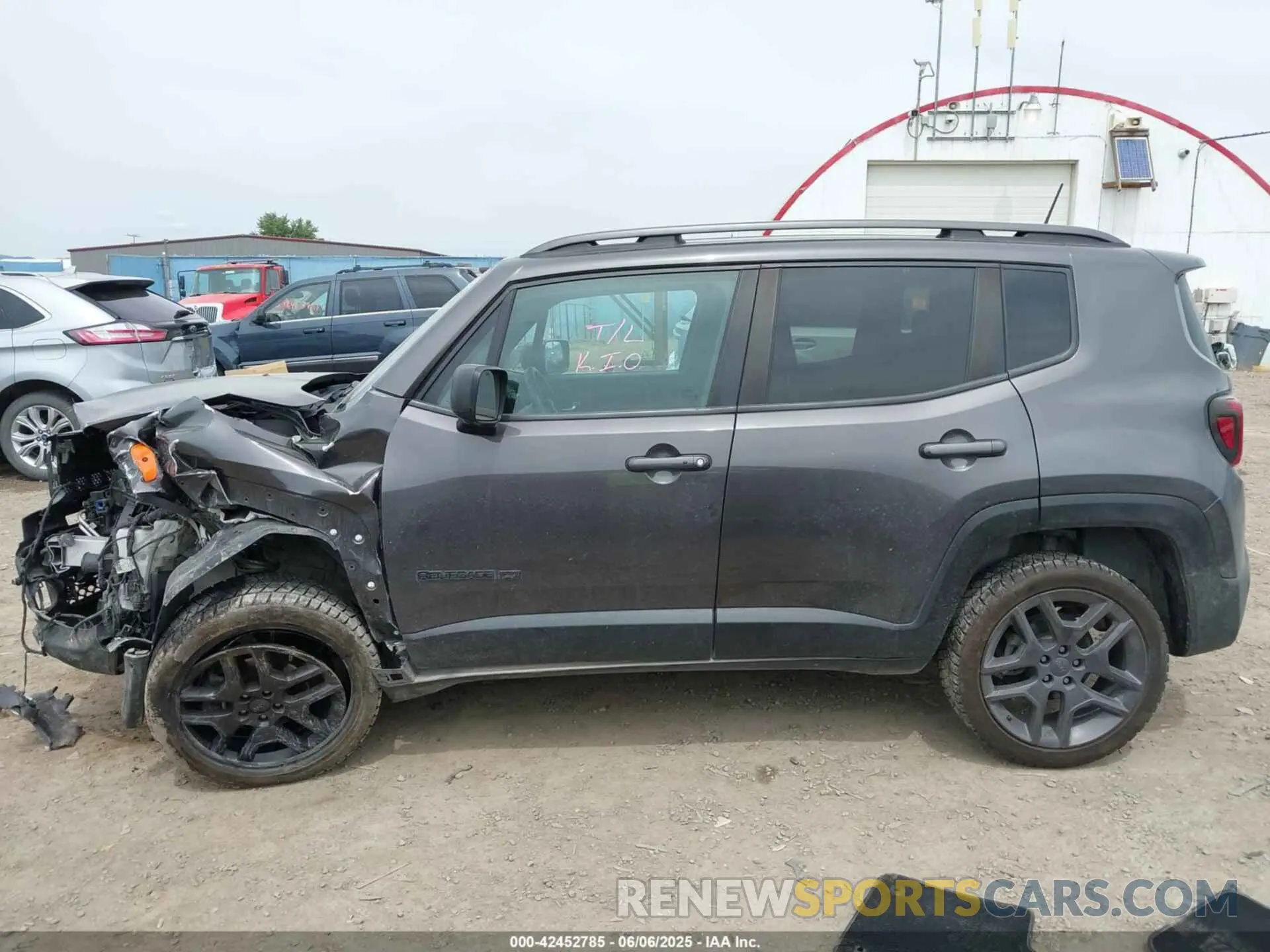 15 Фотография поврежденного автомобиля ZACNJDB17MPM29388 JEEP RENEGADE 2021