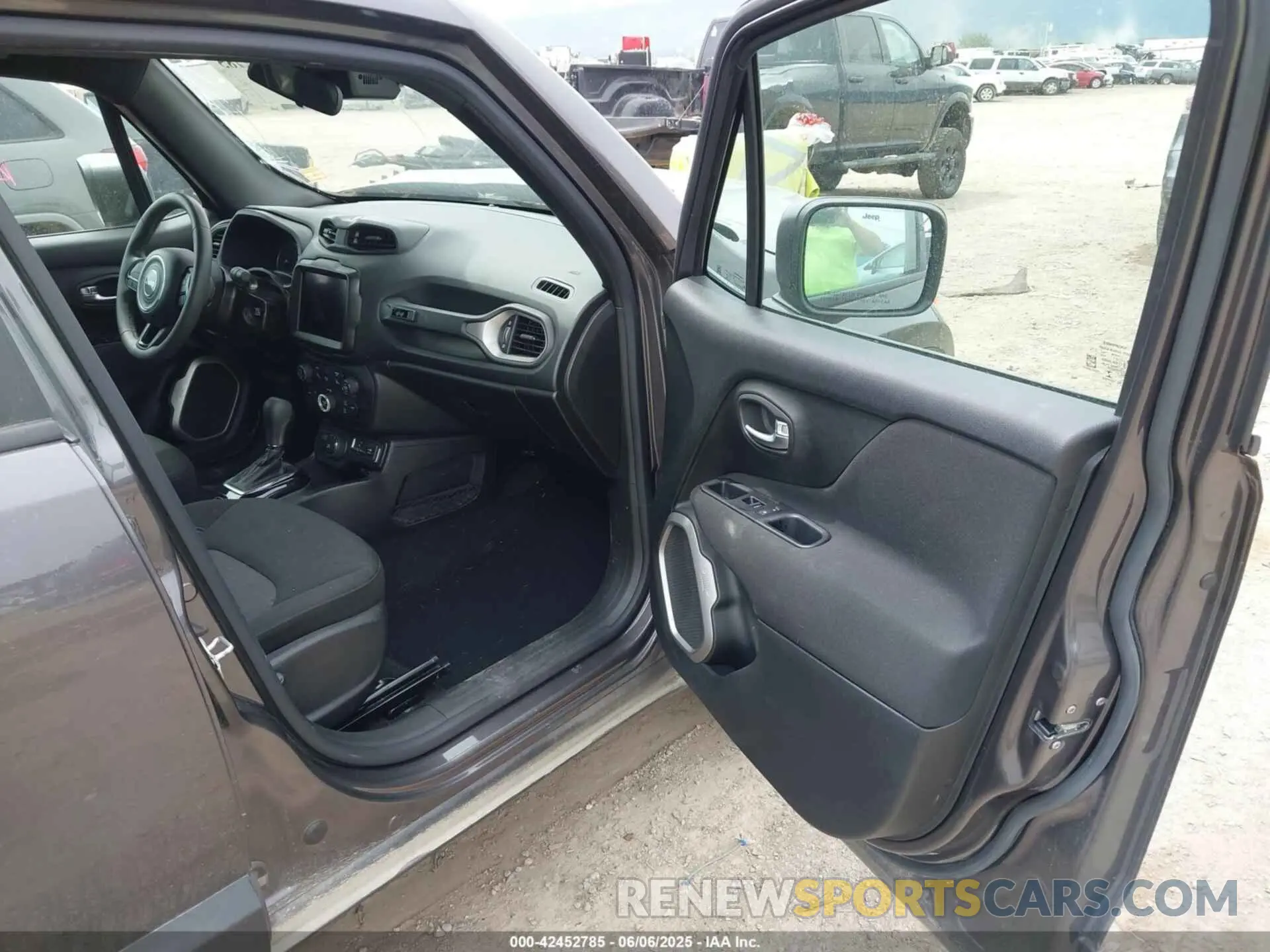 5 Фотография поврежденного автомобиля ZACNJDB17MPM29388 JEEP RENEGADE 2021