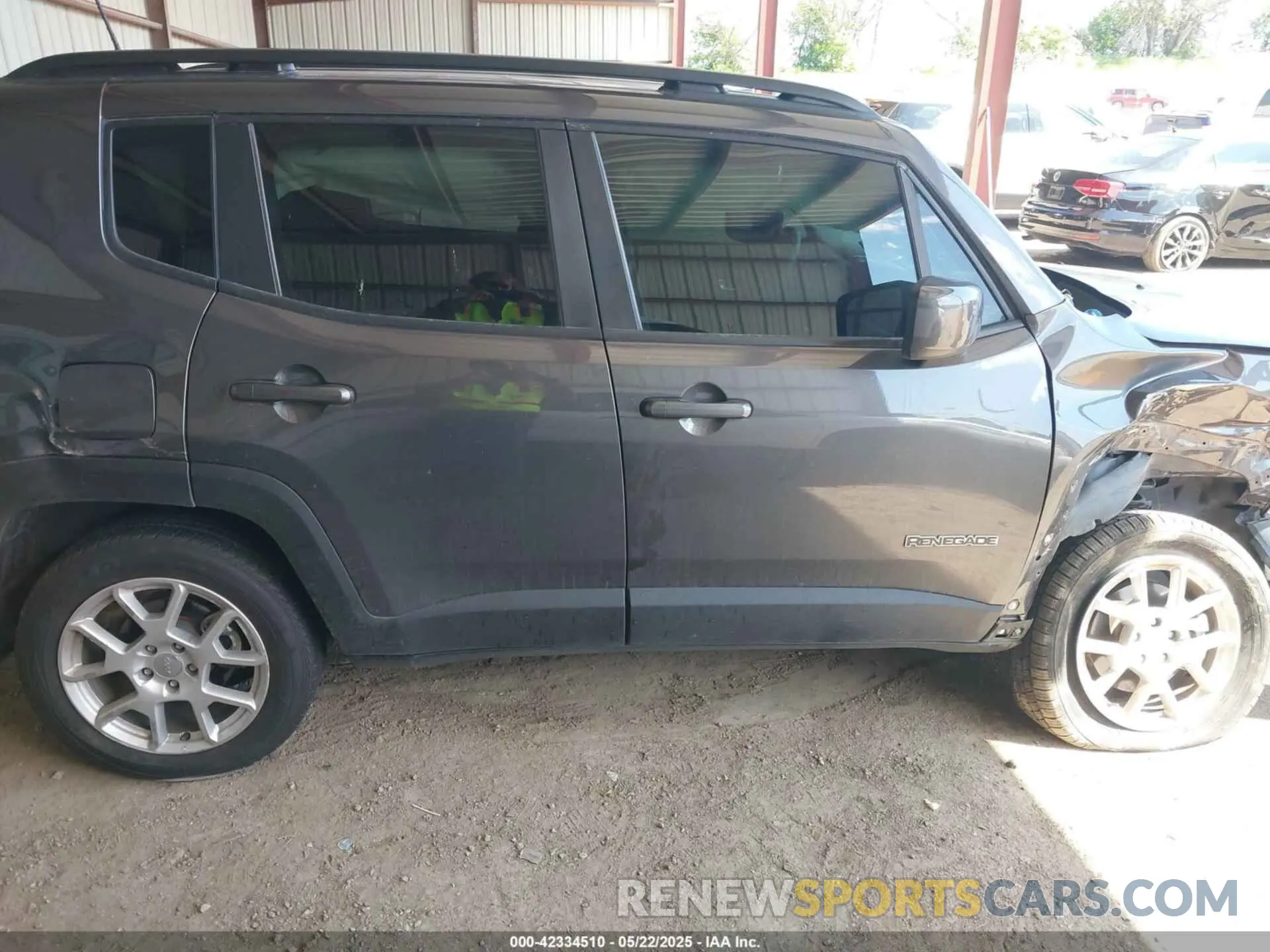 14 Photograph of a damaged car ZACNJDBB0MPN08135 JEEP RENEGADE 2021
