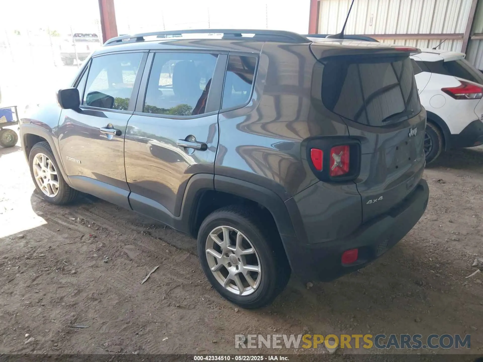 3 Photograph of a damaged car ZACNJDBB0MPN08135 JEEP RENEGADE 2021