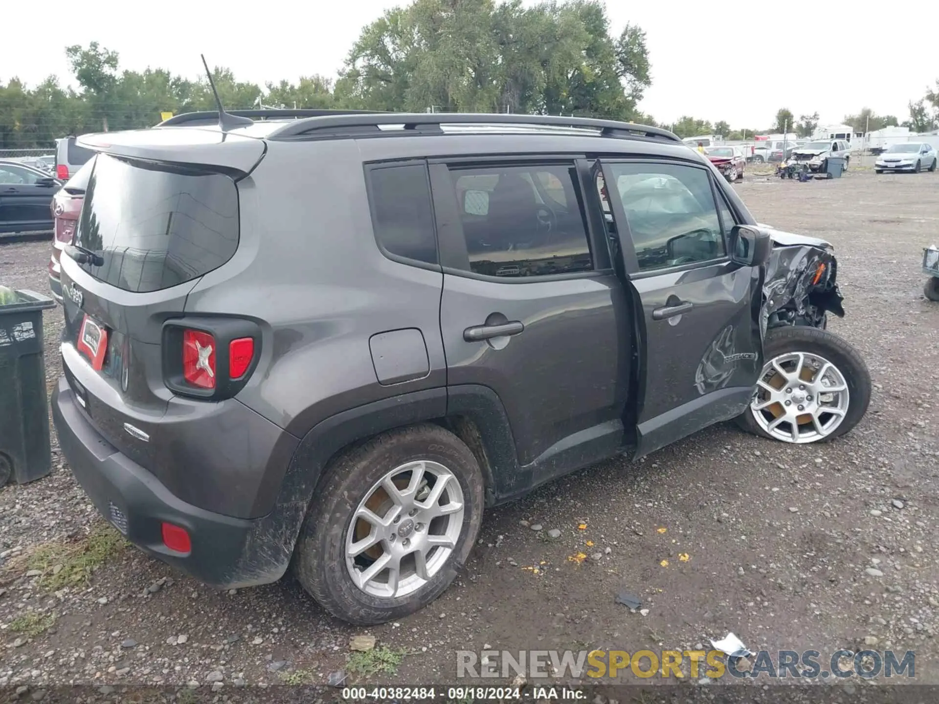 4 Фотография поврежденного автомобиля ZACNJDBB0MPN10984 JEEP RENEGADE 2021