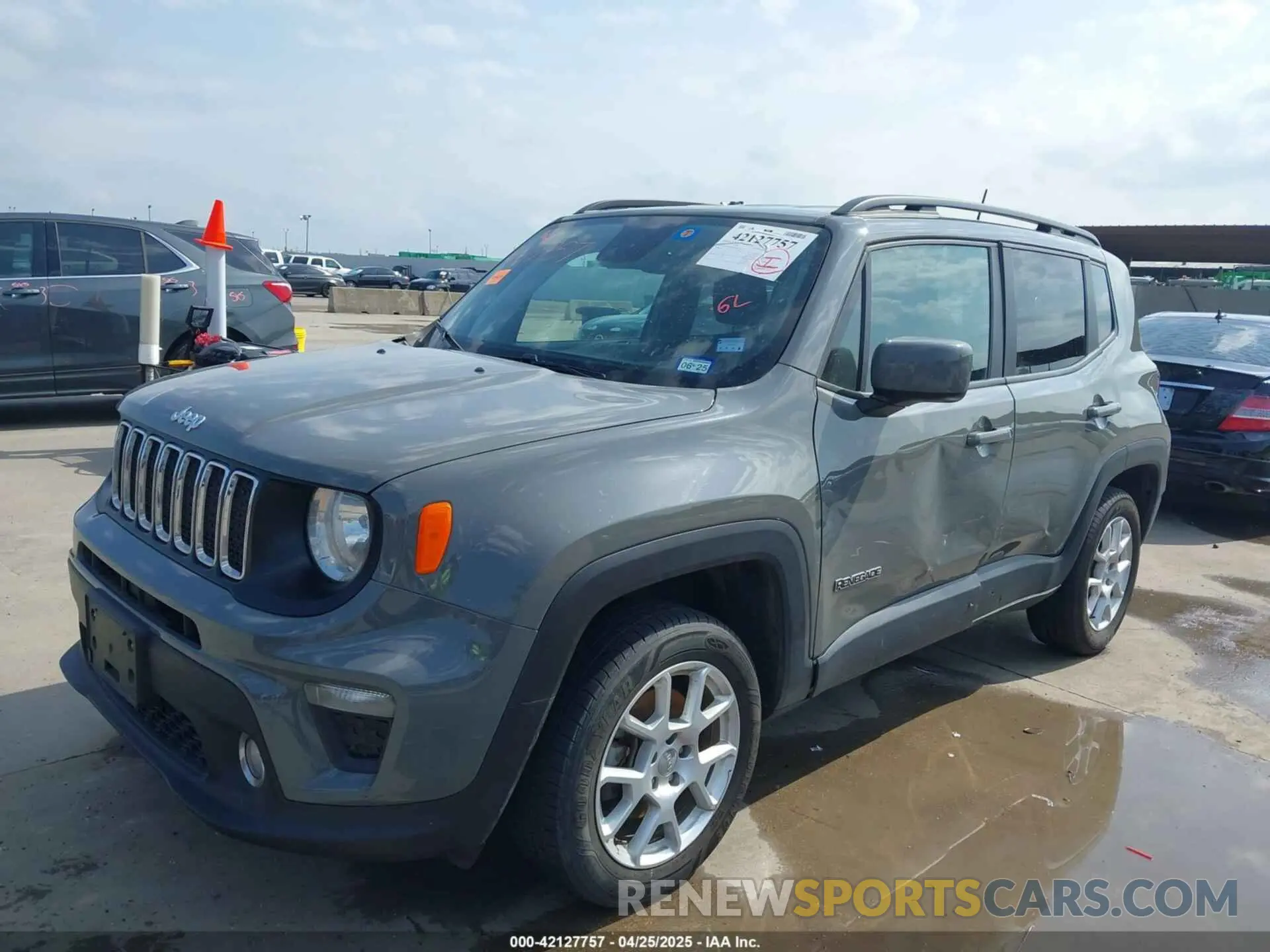 2 Photograph of a damaged car ZACNJDBB2MPM48729 JEEP RENEGADE 2021