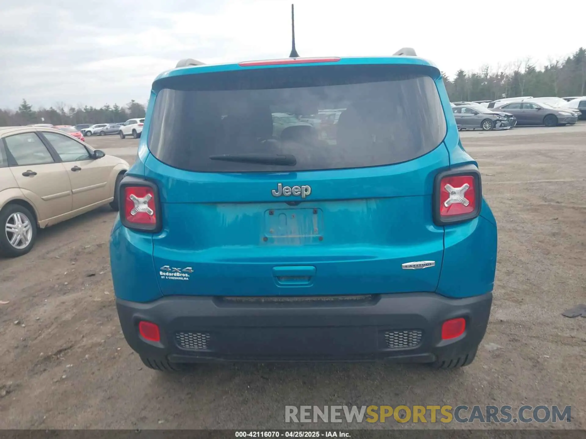 17 Photograph of a damaged car ZACNJDBB2MPM72609 JEEP RENEGADE 2021