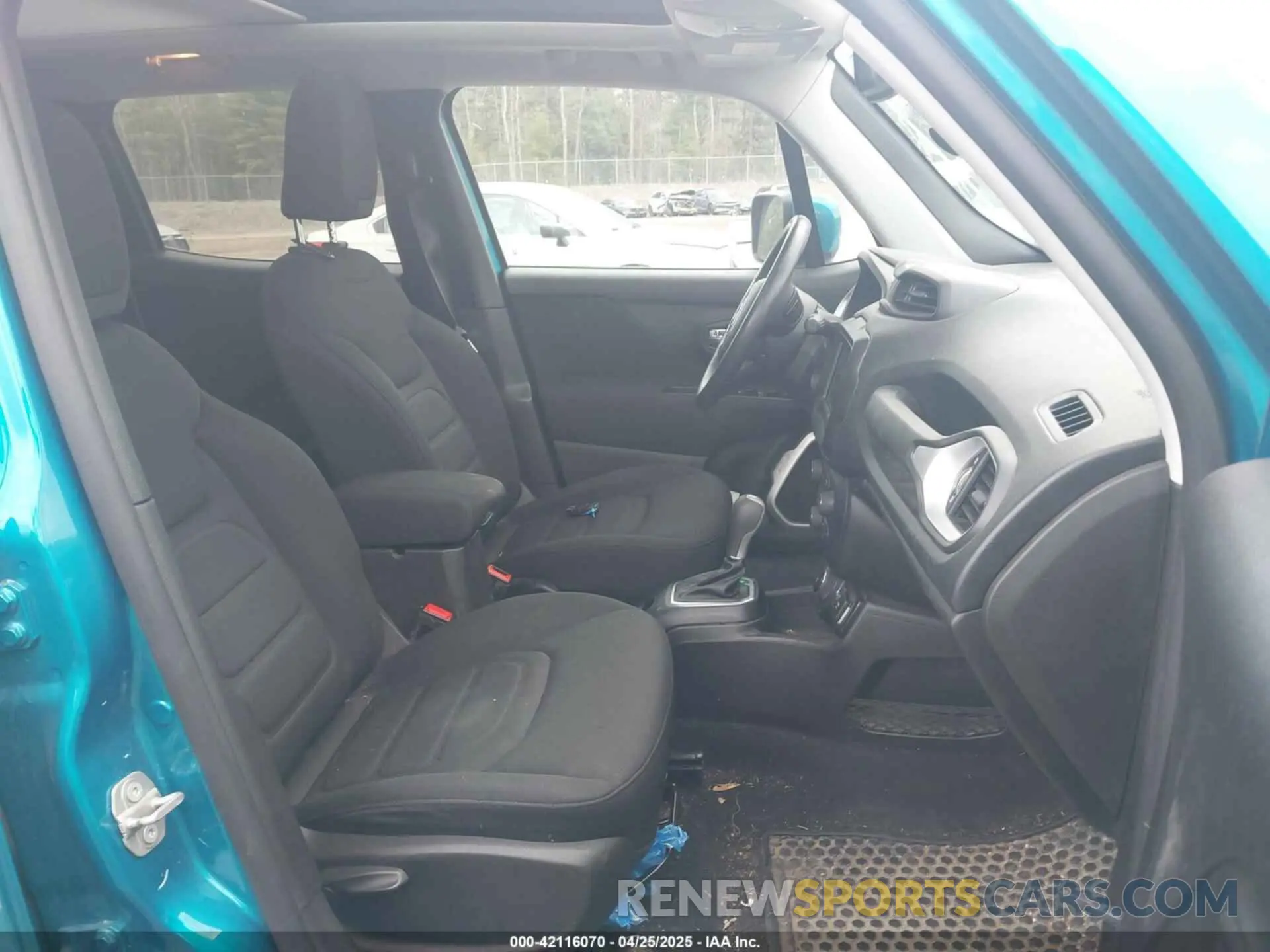 5 Photograph of a damaged car ZACNJDBB2MPM72609 JEEP RENEGADE 2021