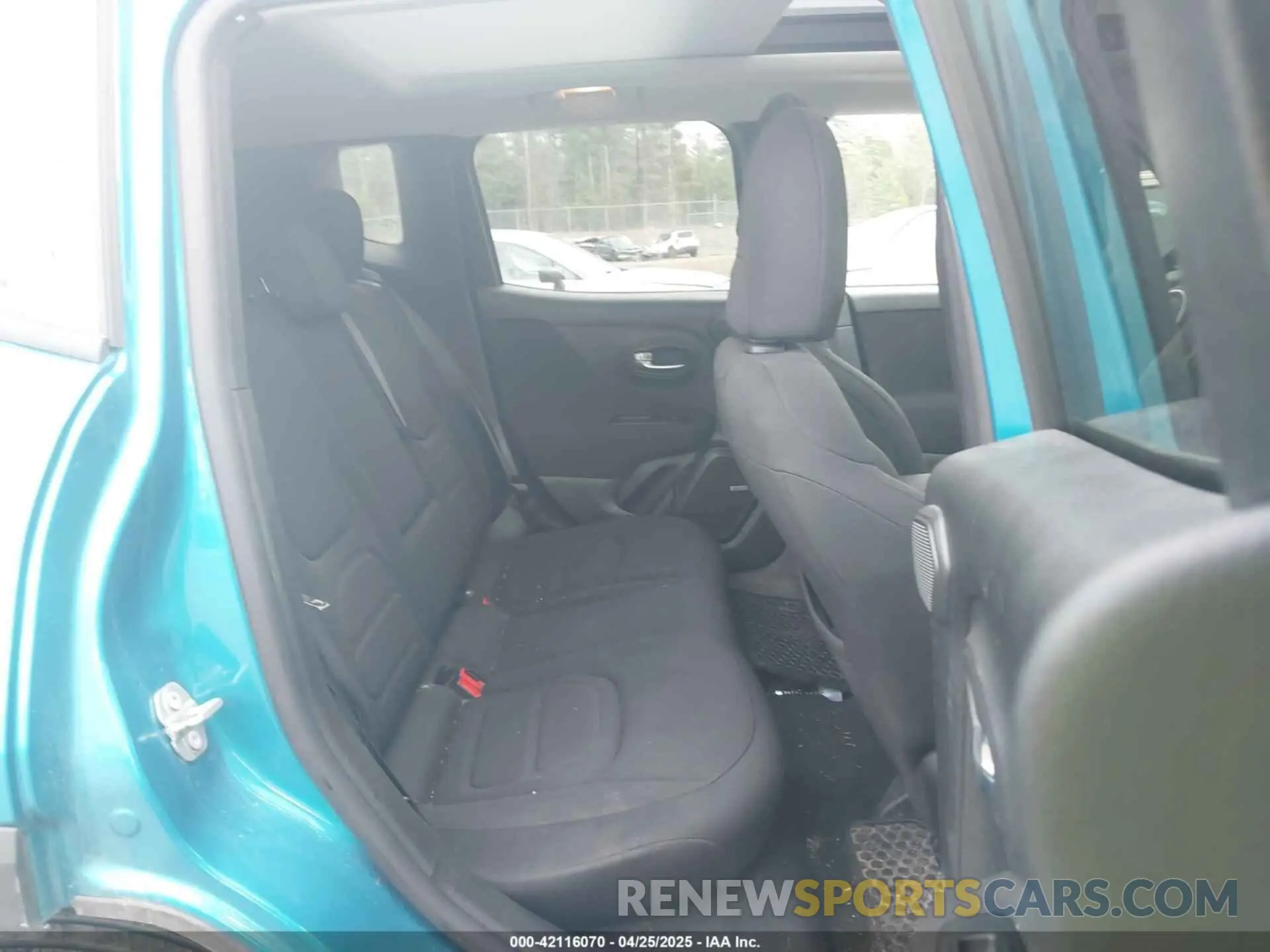 8 Photograph of a damaged car ZACNJDBB2MPM72609 JEEP RENEGADE 2021