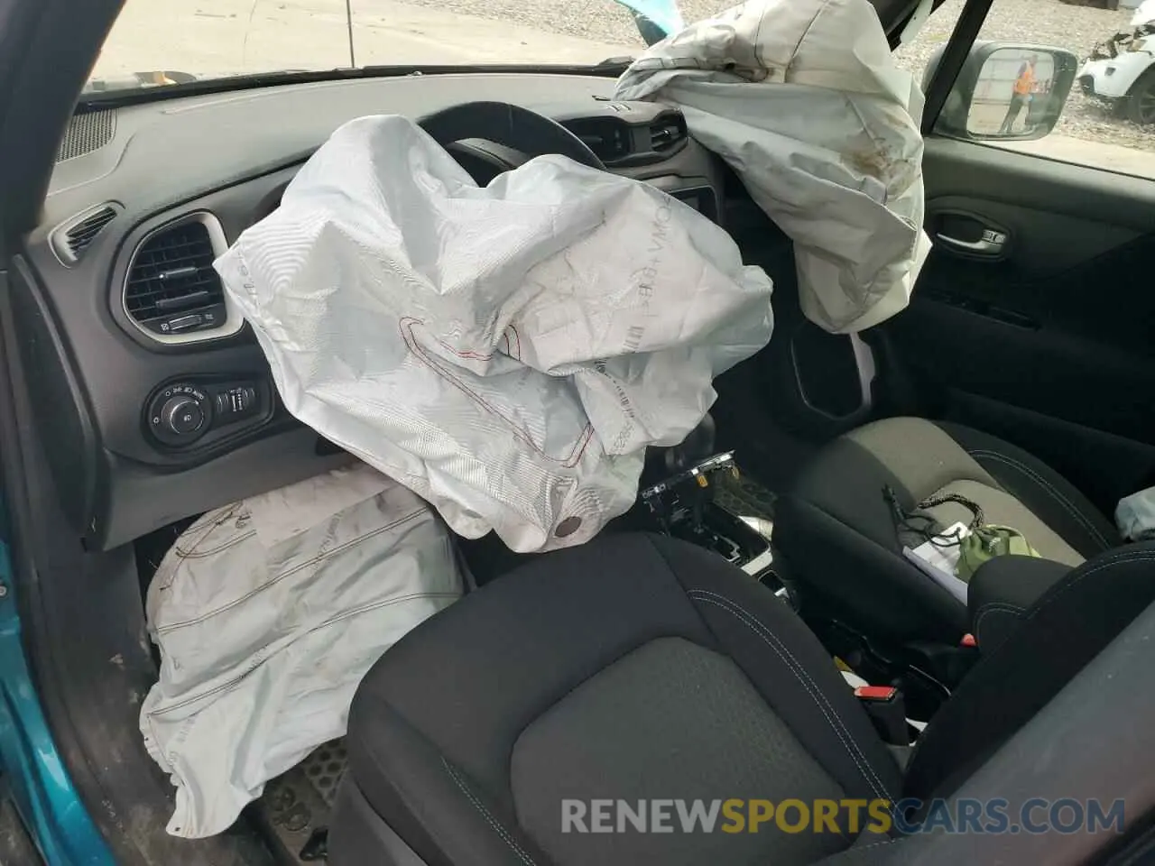 8 Photograph of a damaged car ZACNJDBB3MPN31456 JEEP RENEGADE 2021