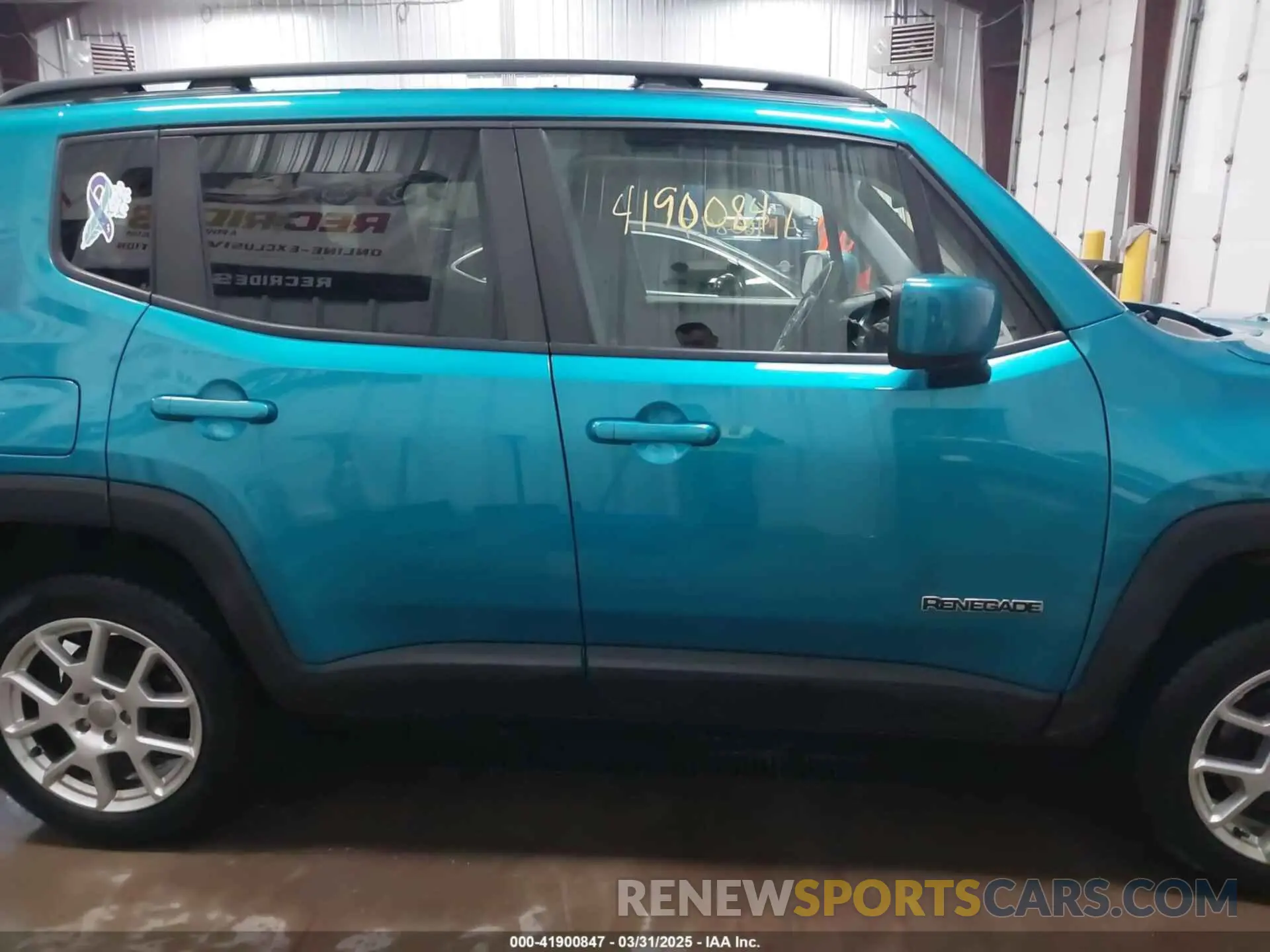 13 Photograph of a damaged car ZACNJDBB6MPM34798 JEEP RENEGADE 2021