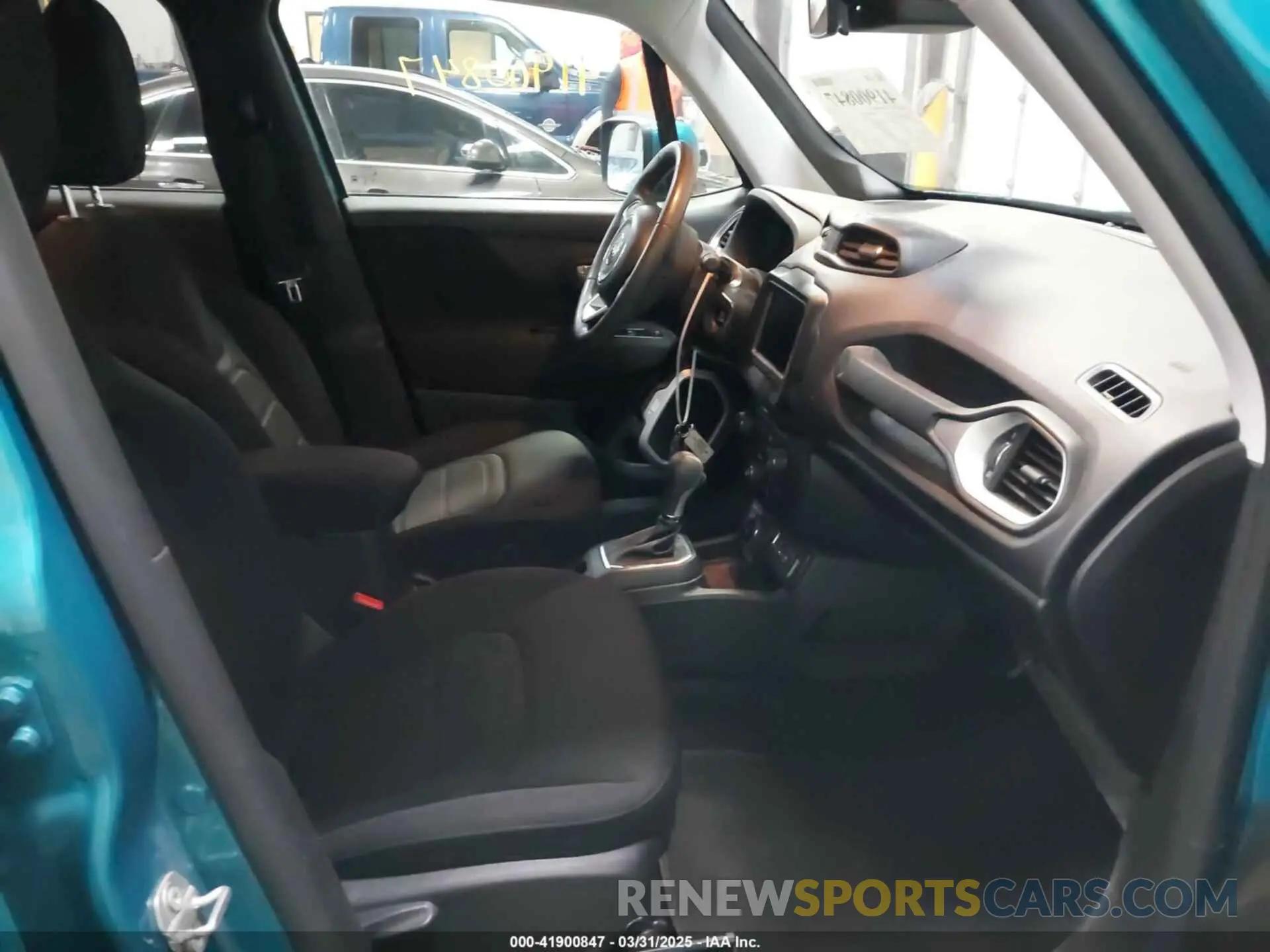 5 Photograph of a damaged car ZACNJDBB6MPM34798 JEEP RENEGADE 2021