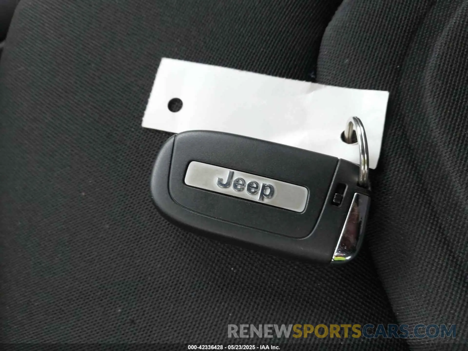 11 Photograph of a damaged car ZACNJDBB6MPN32519 JEEP RENEGADE 2021