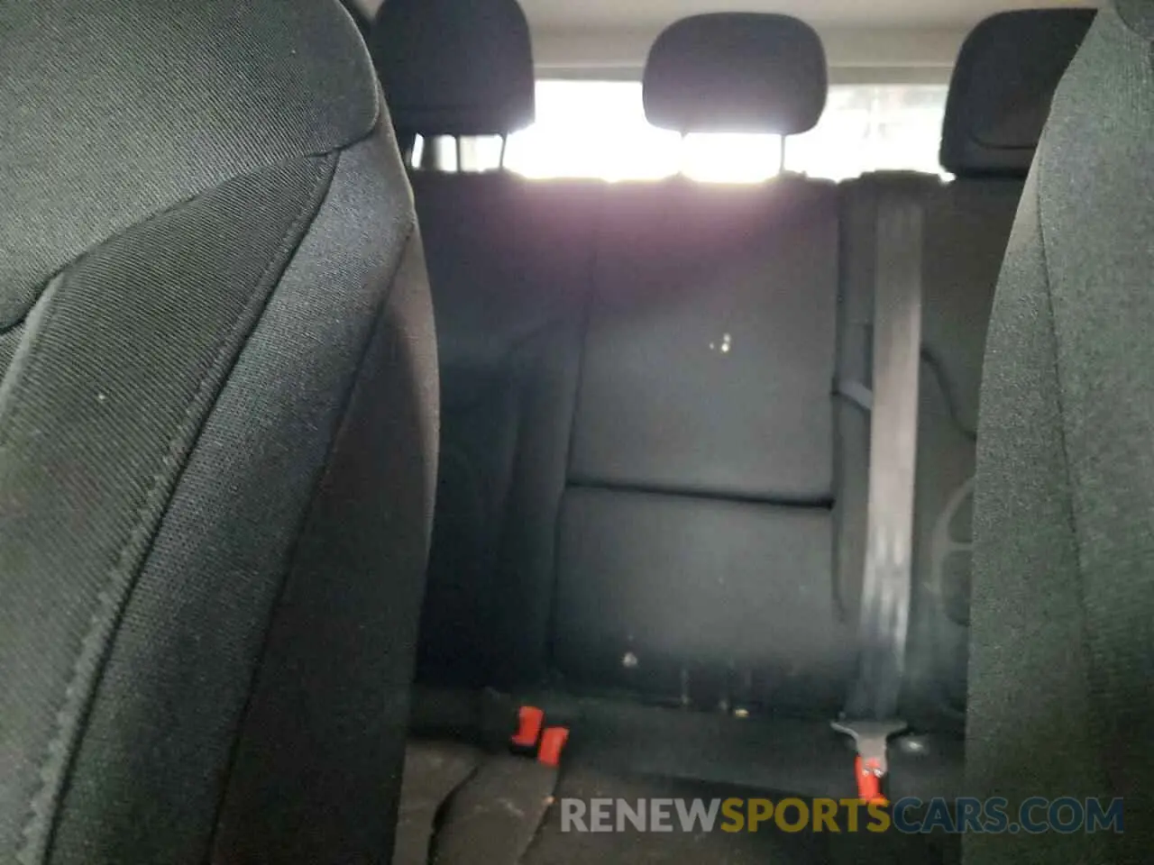 10 Photograph of a damaged car ZACNJDBB7MPM24975 JEEP RENEGADE 2021