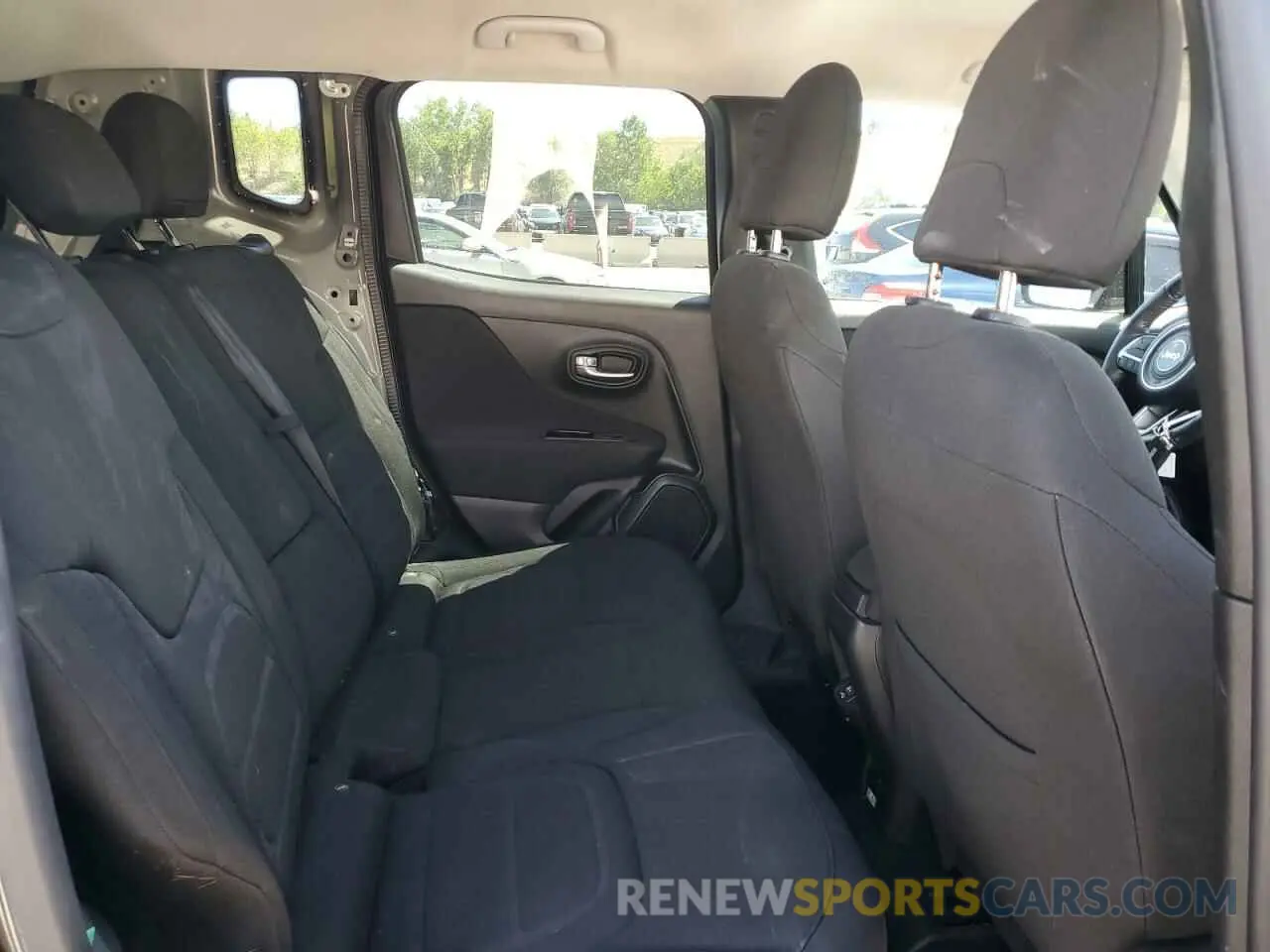 11 Фотография поврежденного автомобиля ZACNJDBB7MPM40075 JEEP RENEGADE 2021