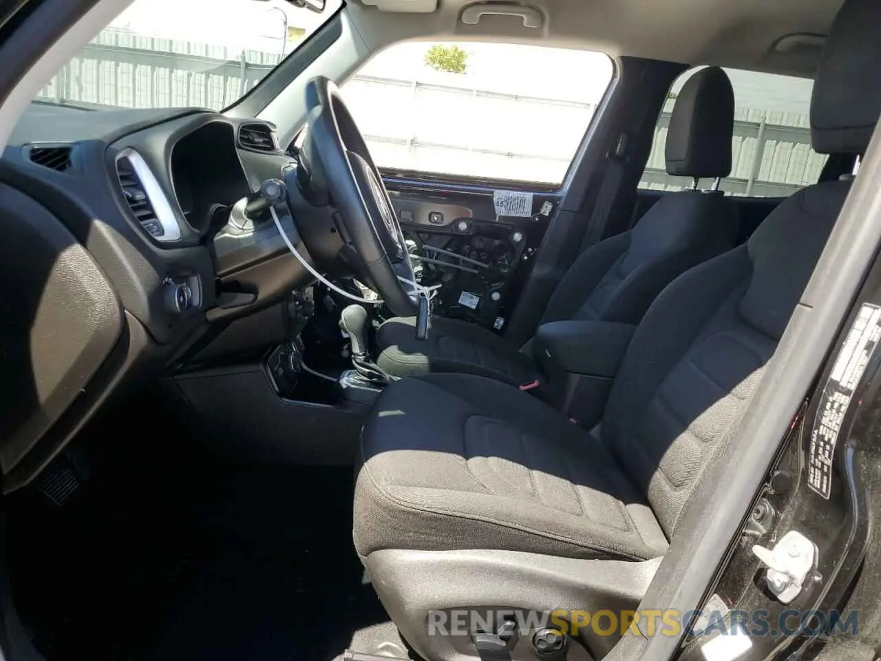 7 Фотография поврежденного автомобиля ZACNJDBB7MPM40075 JEEP RENEGADE 2021