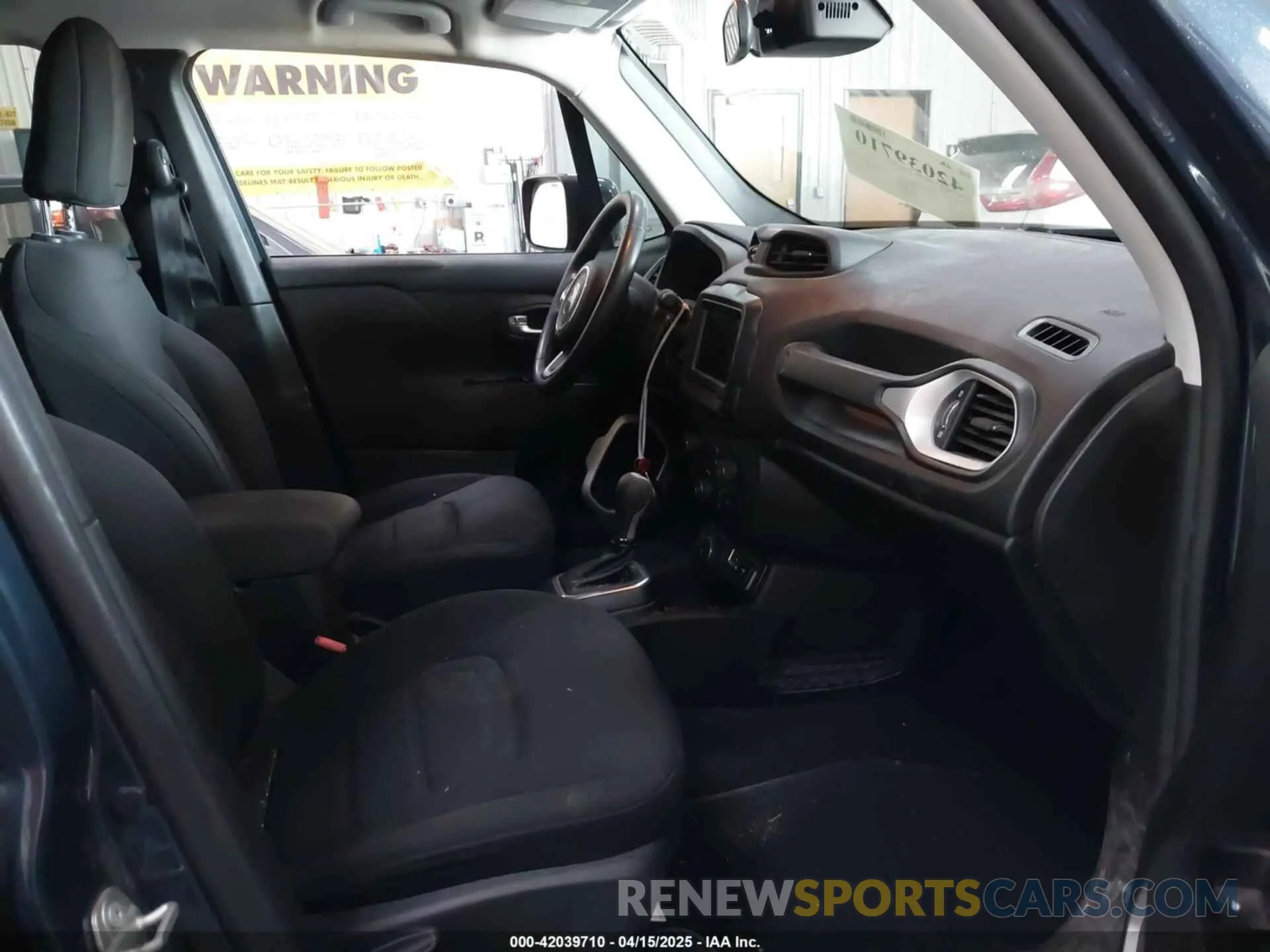 5 Фотография поврежденного автомобиля ZACNJDBB8MPM35984 JEEP RENEGADE 2021