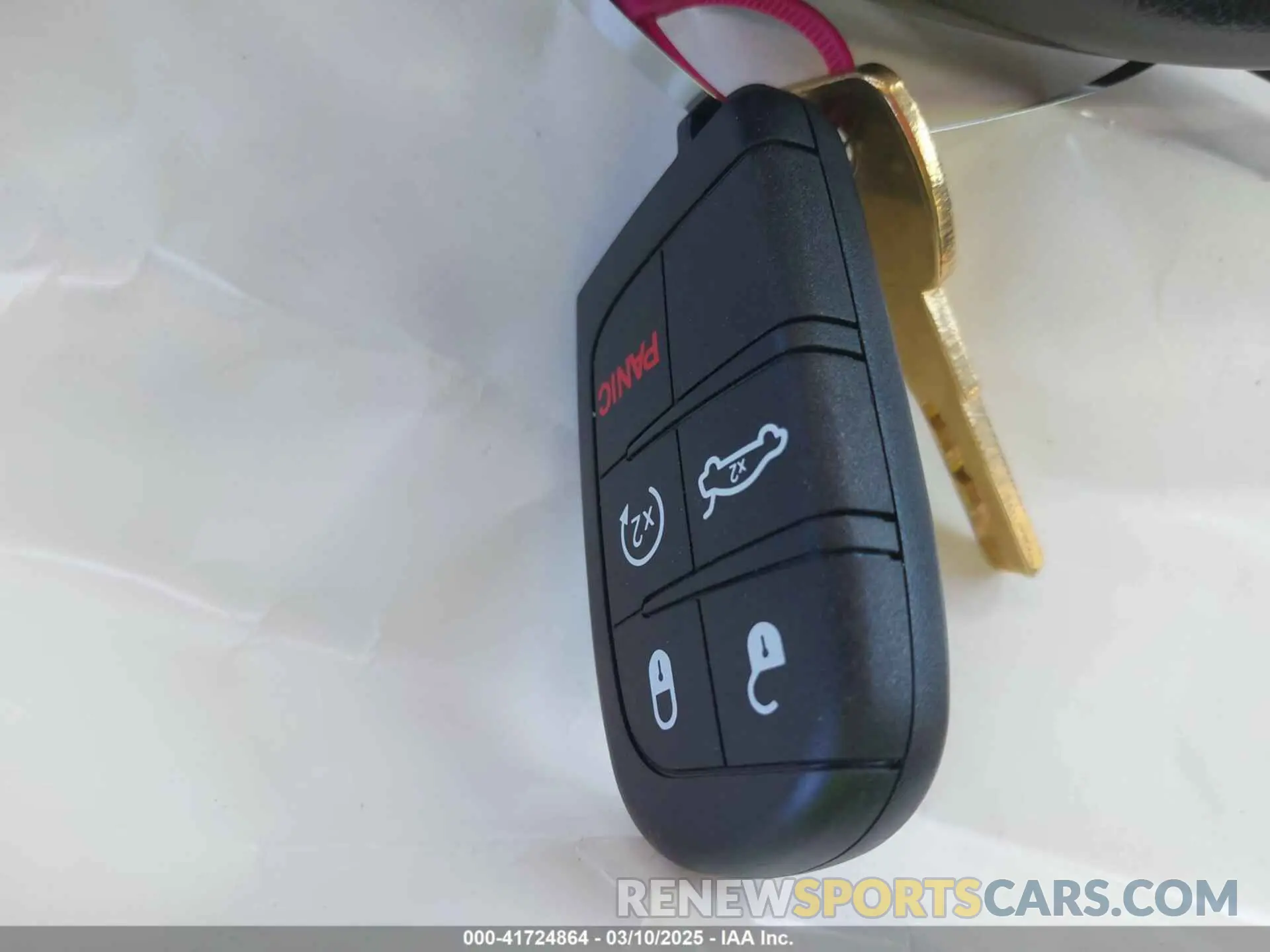11 Photograph of a damaged car ZACNJDC11MPN25564 JEEP RENEGADE 2021