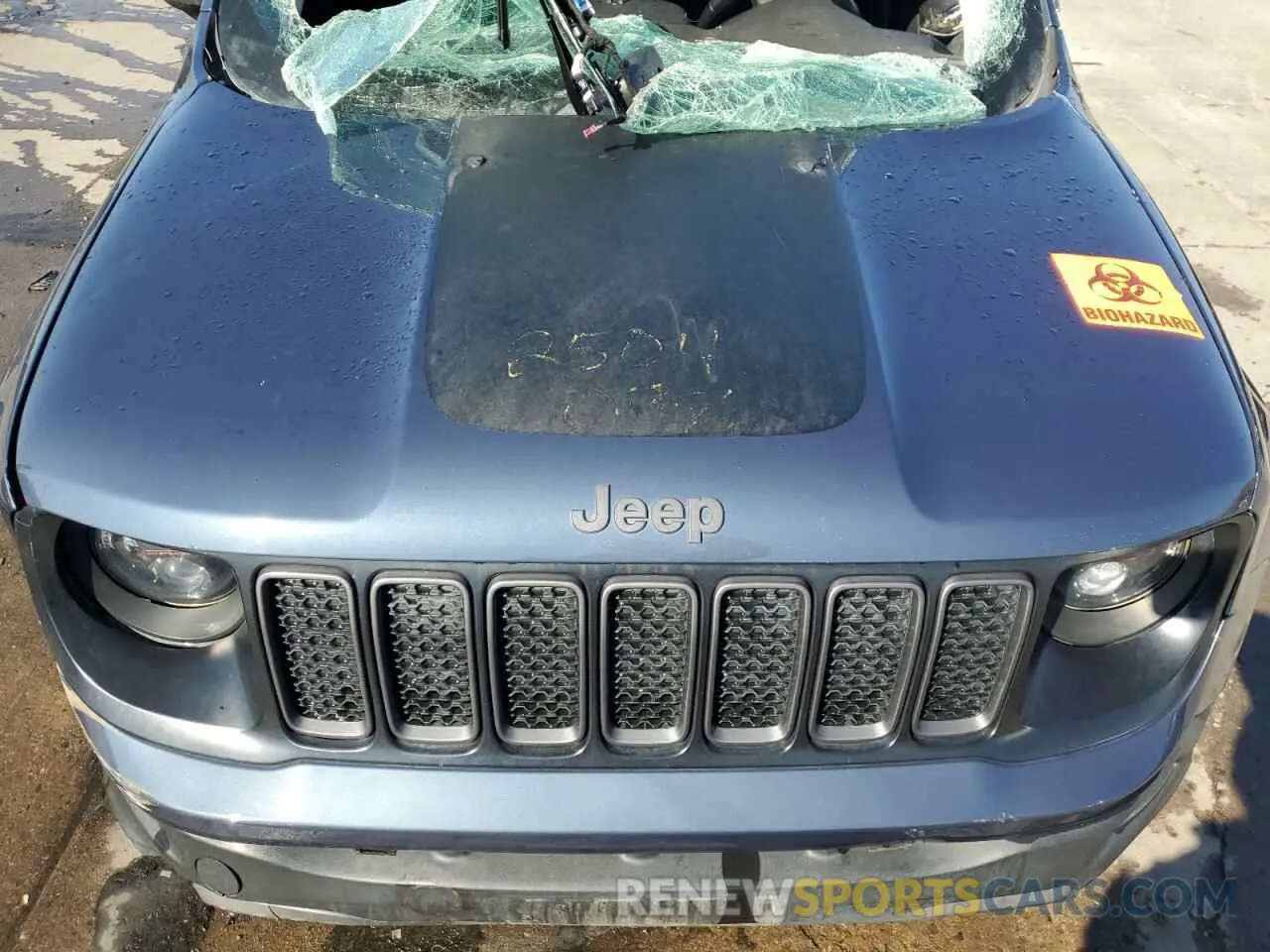 12 Photograph of a damaged car ZACNJDC12MPM31659 JEEP RENEGADE 2021