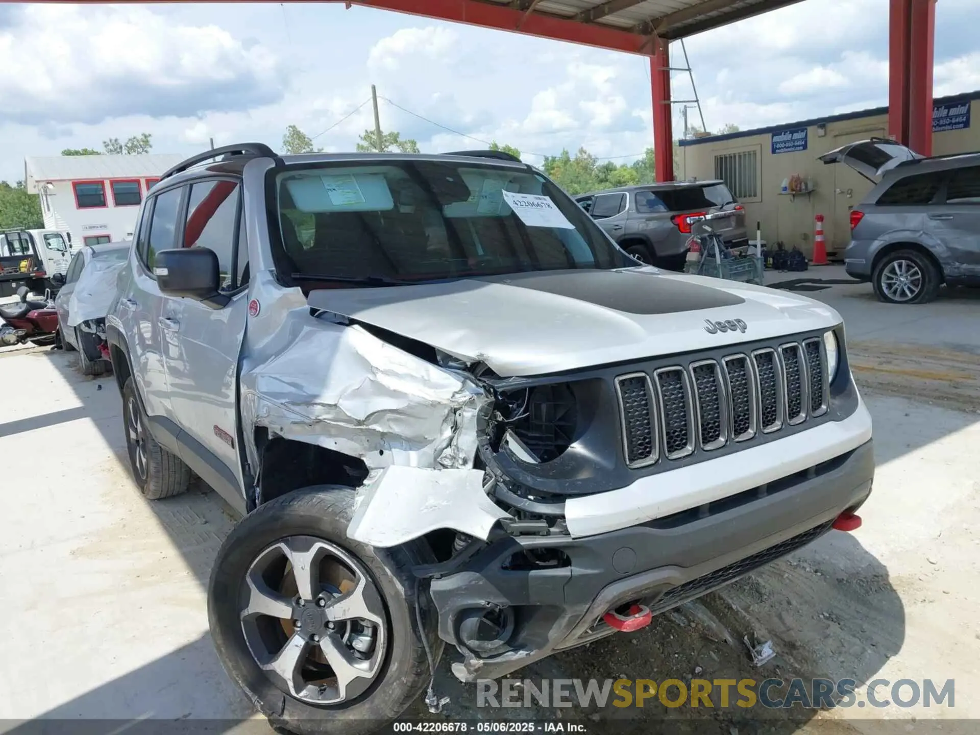 1 Photograph of a damaged car ZACNJDC17MPN27500 JEEP RENEGADE 2021